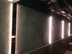 4 x Vertical Wall Lights With Mirrored Finish - Each Light Measures Approx 135 x 17 cms - Ref: RB0 -