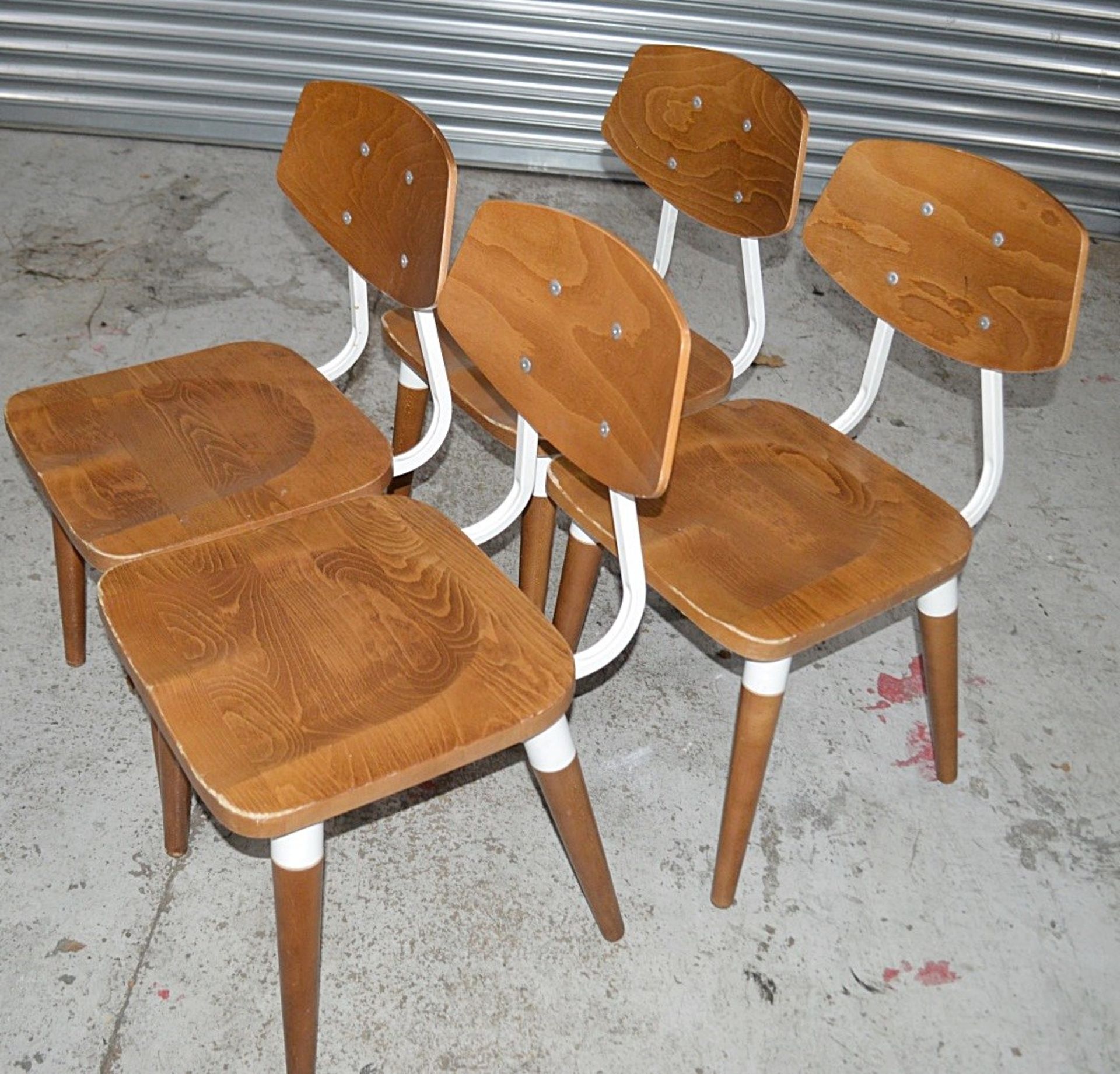 8 x Contemporary Commercial Dining Chairs With A Sturdy Wood And Metal Construction - Image 2 of 10