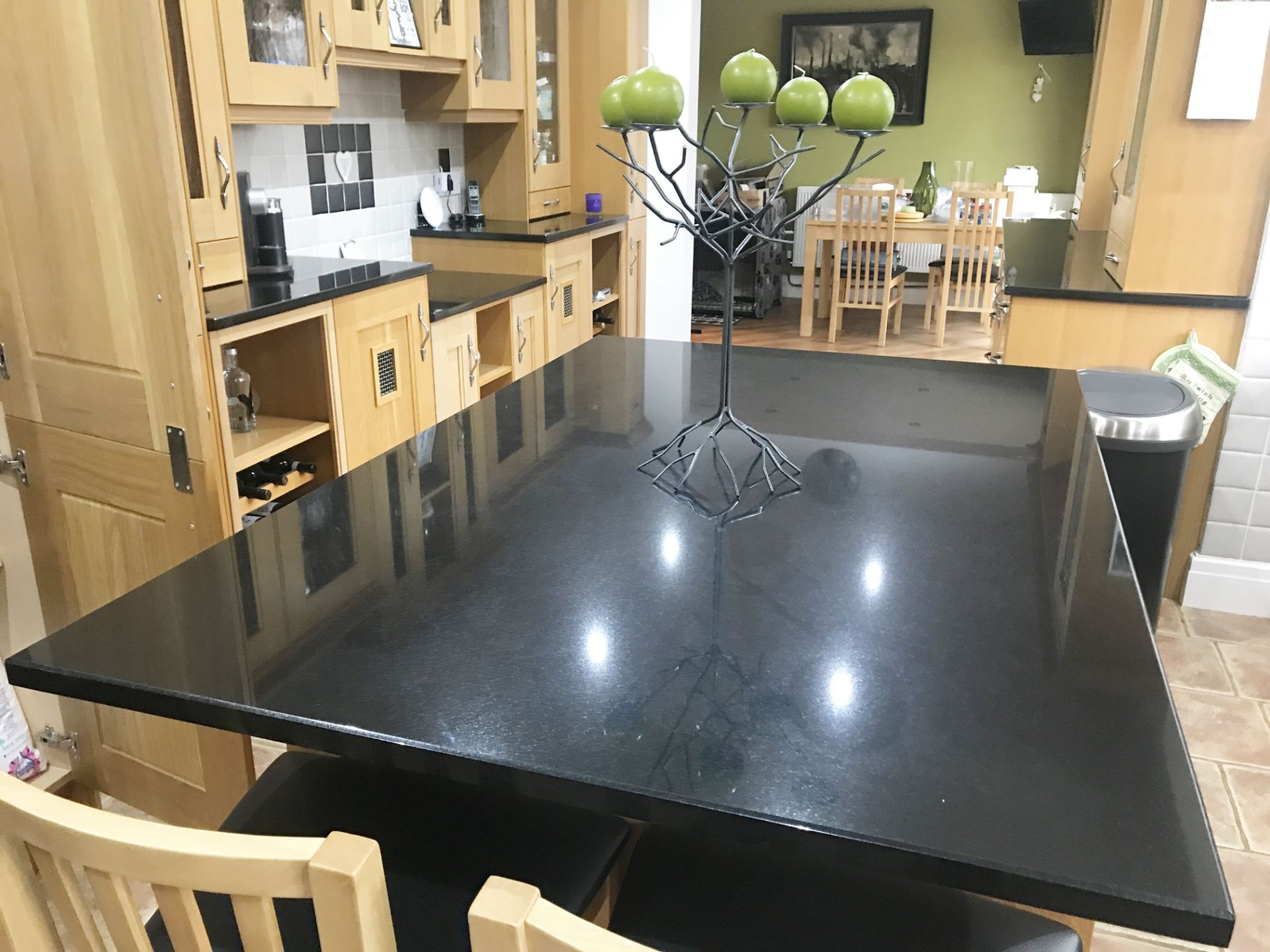 1 x Farmhouse Shaker Style Fitted Kitchen Featuring Solid Oak Soft Close Doors, Central Island, - Image 22 of 60