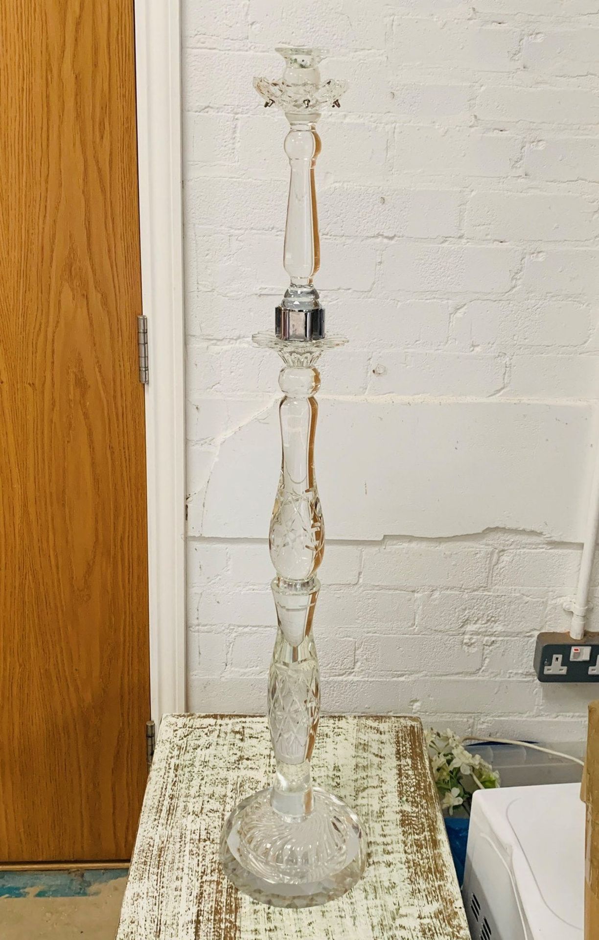3 x 1m Tall Crystal Candlestands - Dimensions: 100x19cm - Ref: Lot 23 - CL548 - Location: