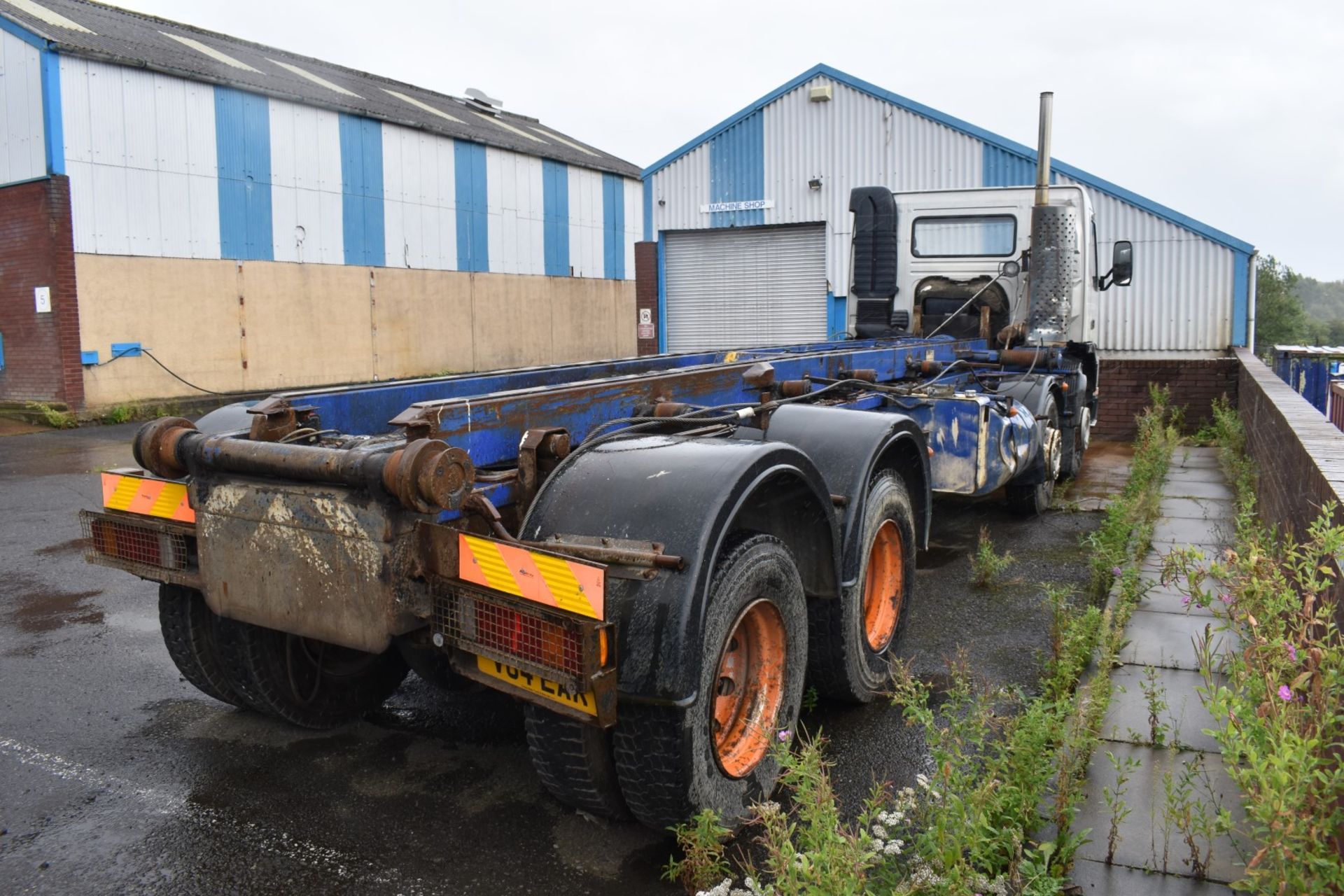 1 x Volvo 340 Plant Lorry With Tipper Chasis and Fitted Winch - CL547 - Location: South Yorkshire. - Image 23 of 25