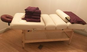 1 x Oakworks Clinician Manual Massage Table - Supplied With Headrest - CL587 - Location: Altrincham