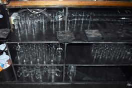 1 x Large Collection of Pint Glasses, Wine Glasses and Beer Jugs - CL586 - Location: Stockport SK1