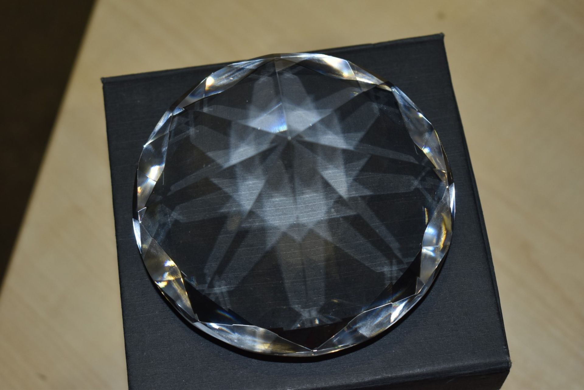3 x Ice London Faux Diamond Paperweights - New and Boxed - Ref: In2128 wh1 pal1 - CL011 - - Image 5 of 8