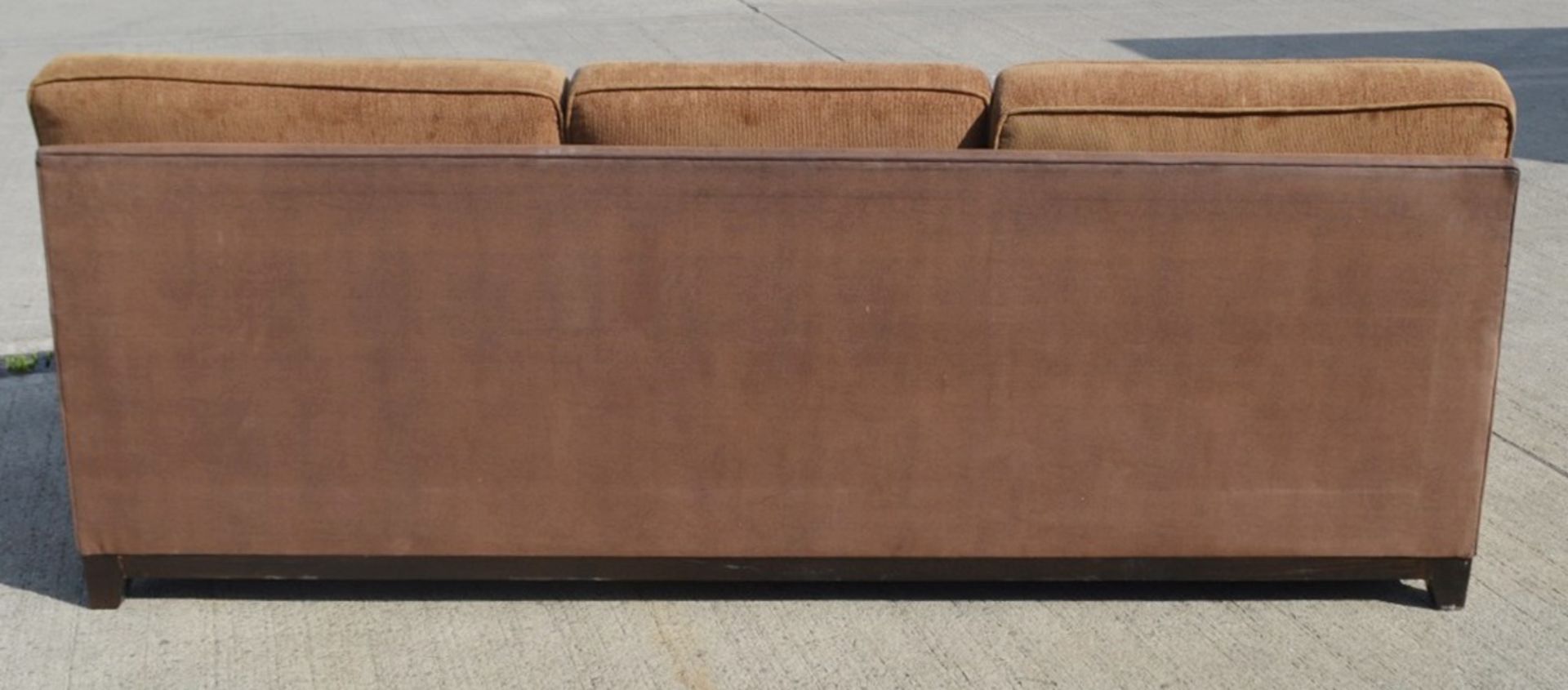 A Pair Of 2.5 Metre Wide Corner Sofas - Dimensions: W250 x D155 x D90cm / Seat Height 47cm - - Image 14 of 21