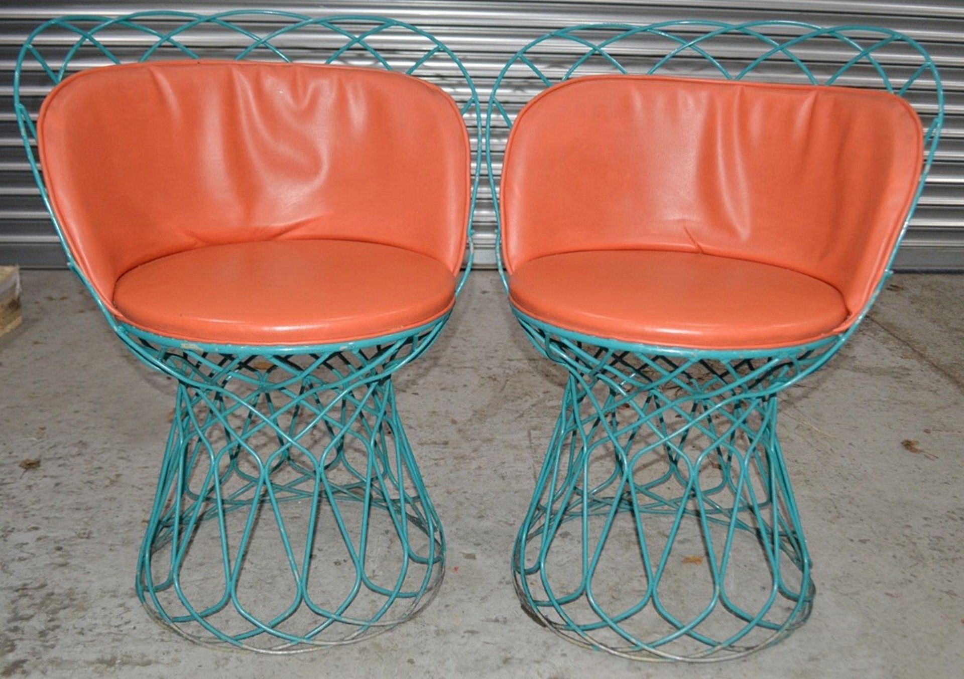 2 x Commercial Outdoor Wire Bistro Chairs With Padded Seats In Orange - Dimensions: H80 x W62 x D45c - Image 2 of 6