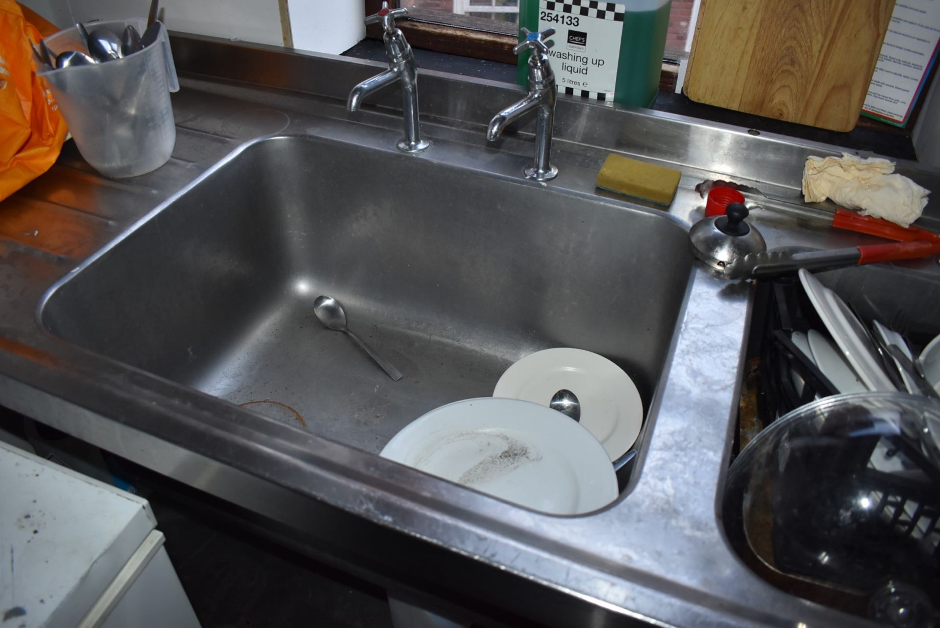 1 x Sissons Twin Bowl Sink Unit With Mixer Taps - 180cm Wide - CL586 - Location: Stockport SK1 - Image 3 of 3