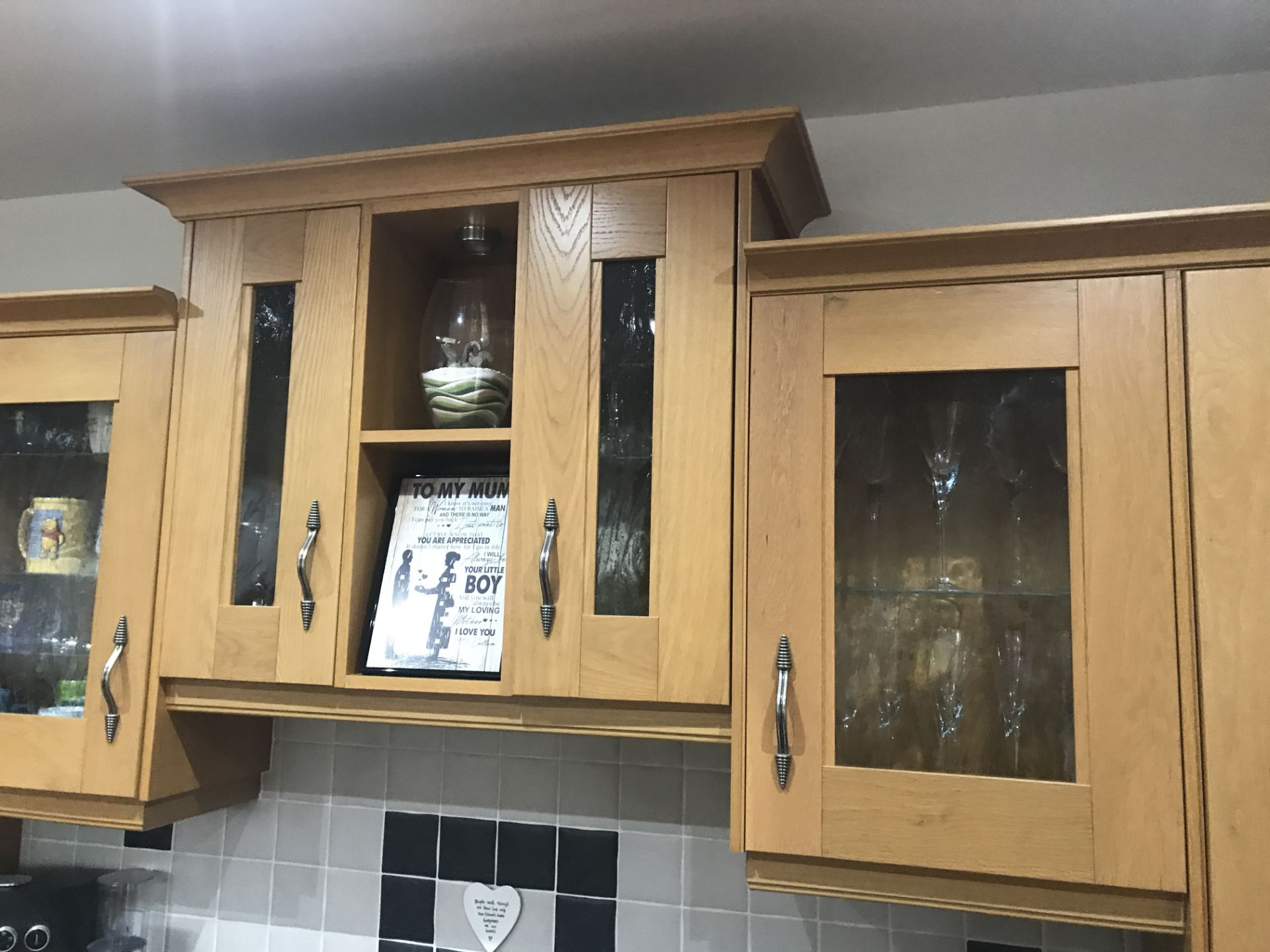 1 x Farmhouse Shaker Style Fitted Kitchen Featuring Solid Oak Soft Close Doors, Central Island, - Image 9 of 60