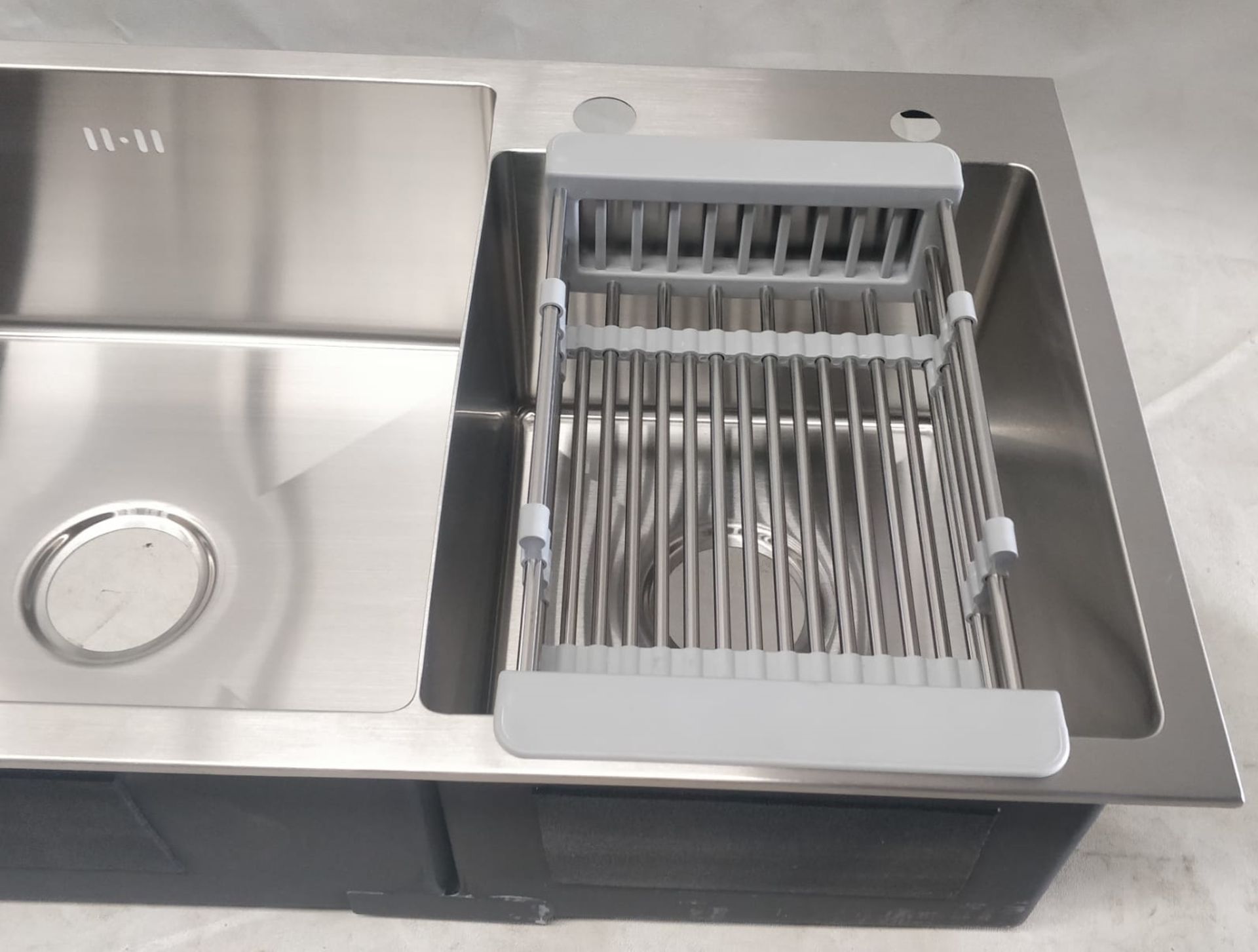 1 x Twin Bowl Contemporary Kitchen Sink Basin - Stainless Steel Finish - Model KS0059 - Includes - Image 8 of 16