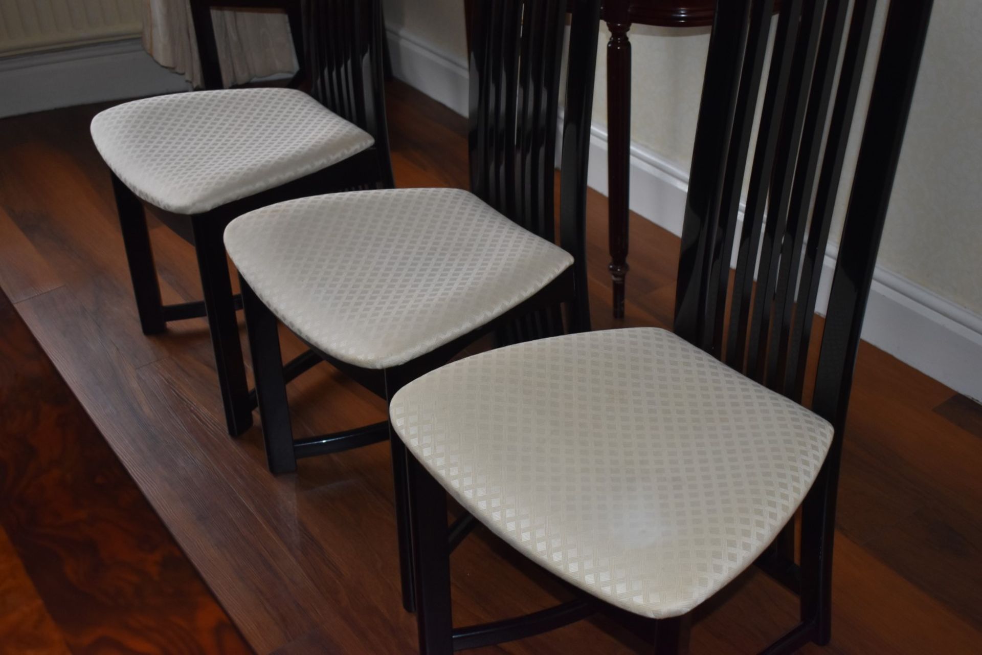 8 x High Back Dining Chairs - Set of Eight Elegant High Back Oriental Style Chairs With Black Finish - Image 4 of 11