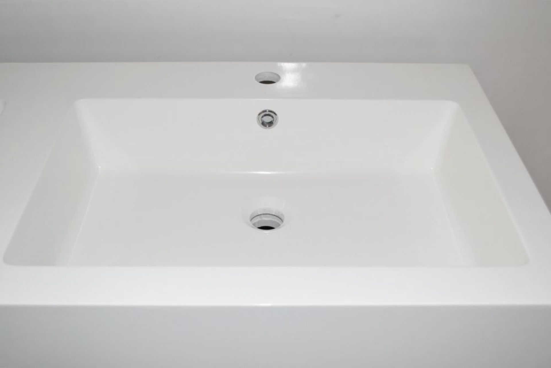 1 x His & Hers Double Bathroom Vanity Unit - 1200mm Wide - Features a High Gloss White Finish and - Image 2 of 7