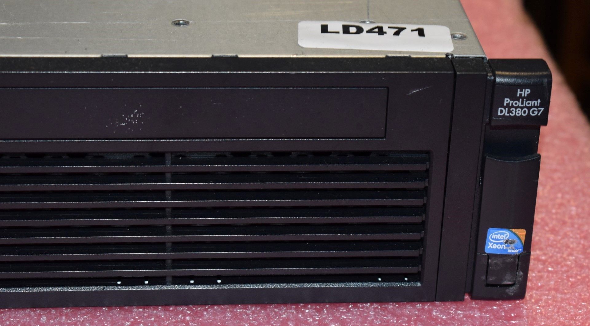1 x HP ProLiant DL380 G7 Server With 2 x Intel Xeon X5650 Six Core 3.06ghz Processors and 92gb Ram - - Image 2 of 8