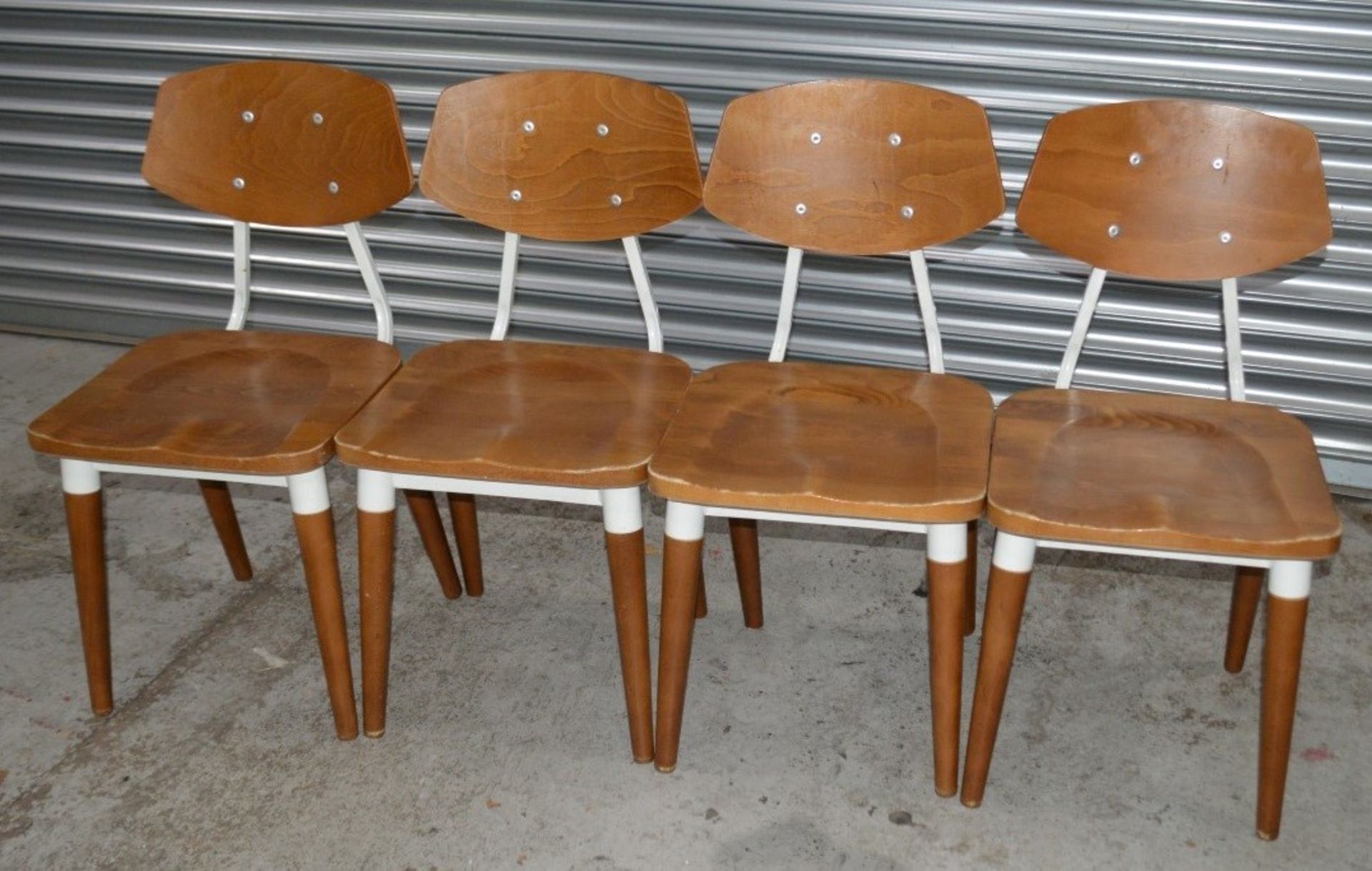 8 x Contemporary Commercial Dining Chairs With A Sturdy Wood And Metal Construction - Image 4 of 10