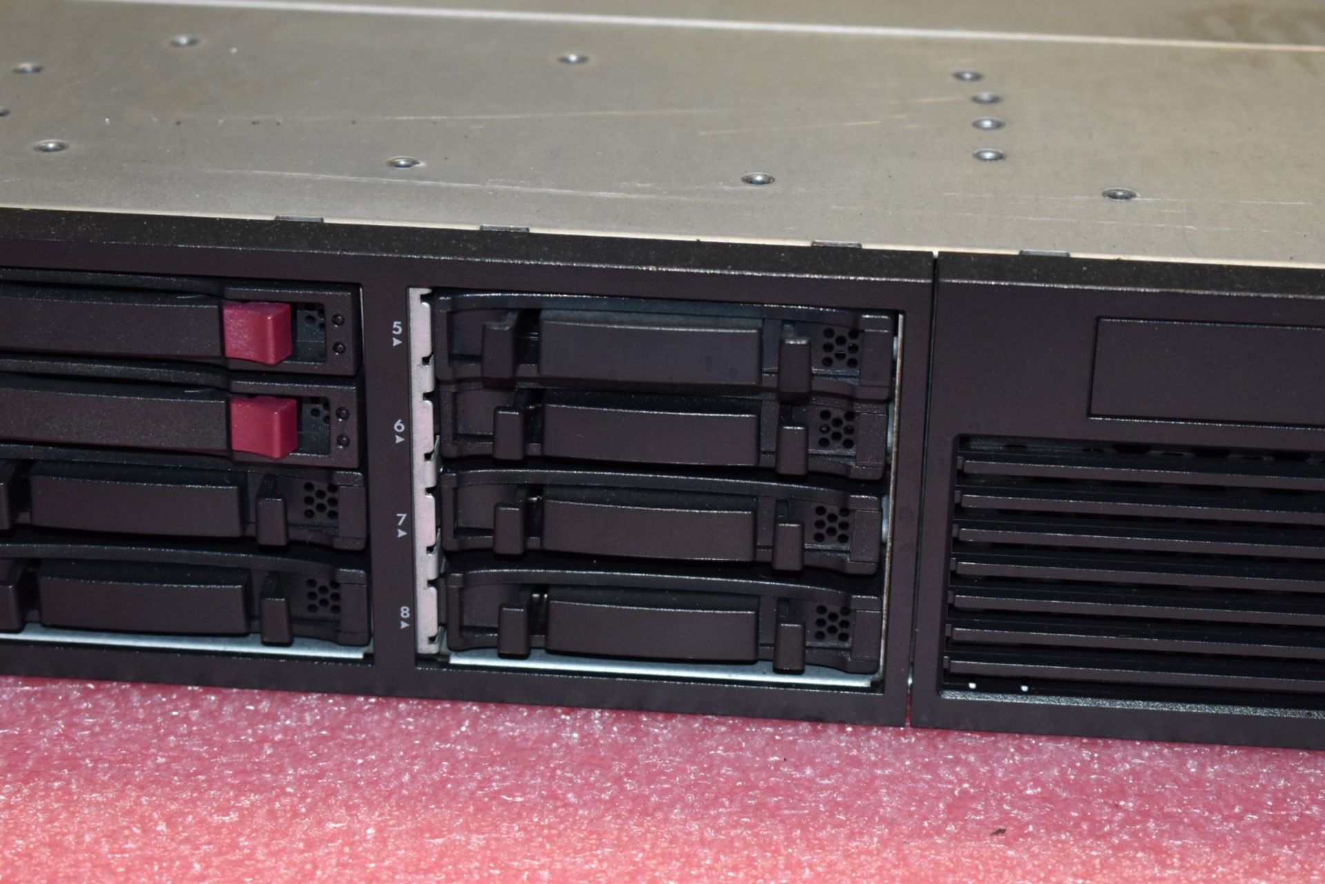 1 x HP ProLiant DL380 G7 Server With 2 x Intel Xeon X5650 Six Core 3.06ghz Processors and 92gb Ram - - Image 4 of 8