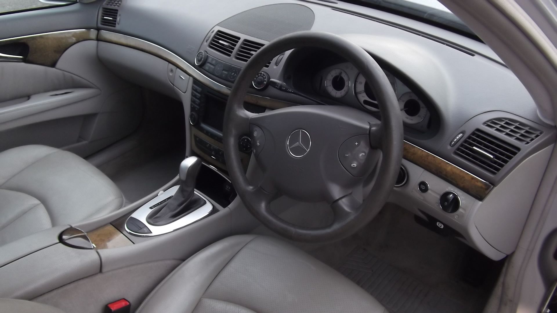 2007 Mercedes E270 2.7 Cdi Avantgarde 4 Door Saloon - Image 9 of 12