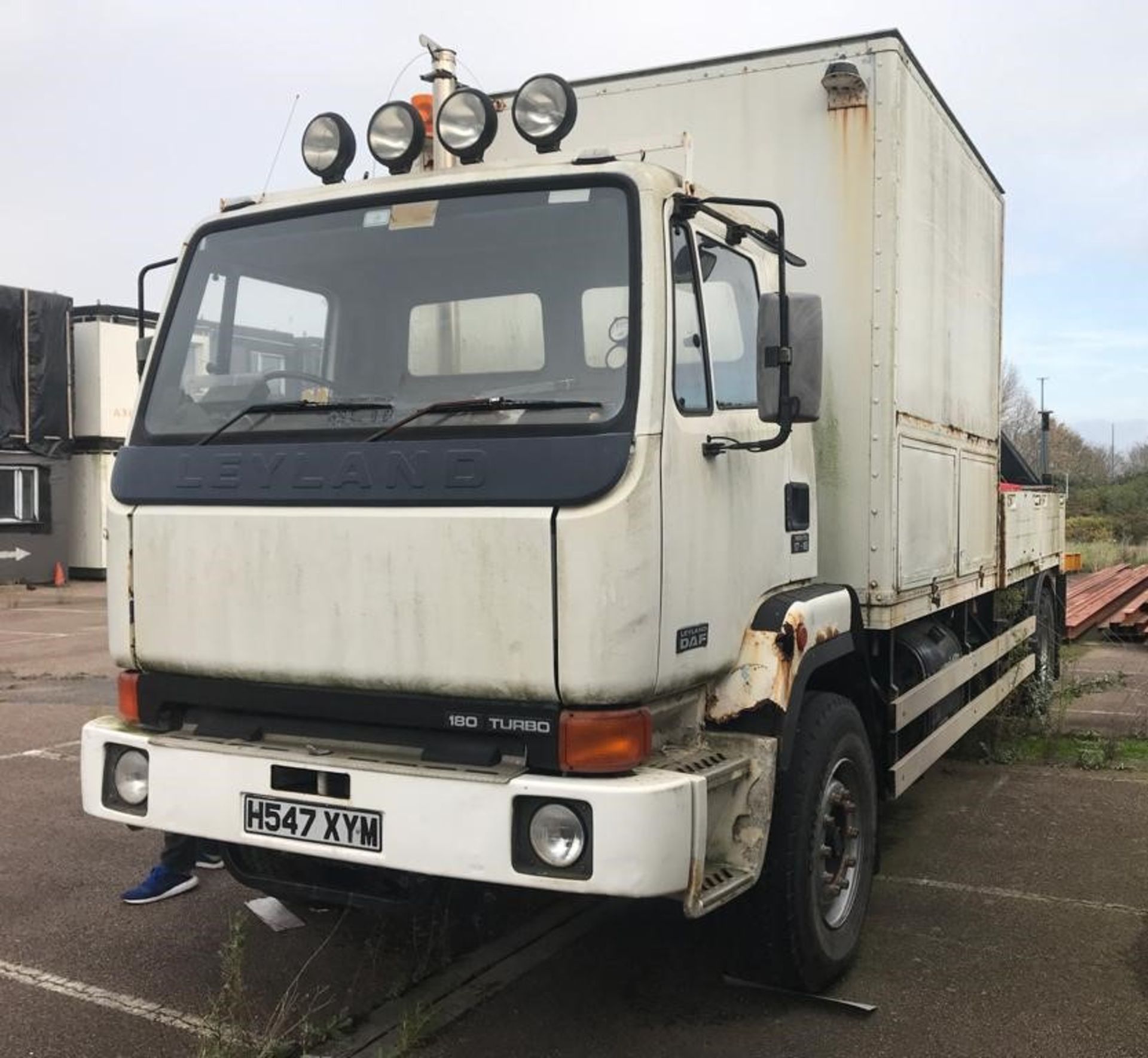 1991 Leyland DAF 180 Turbo Freighter 17.18 Truck With Fassi Loader Crane - Location: Sandwich, - Image 4 of 32