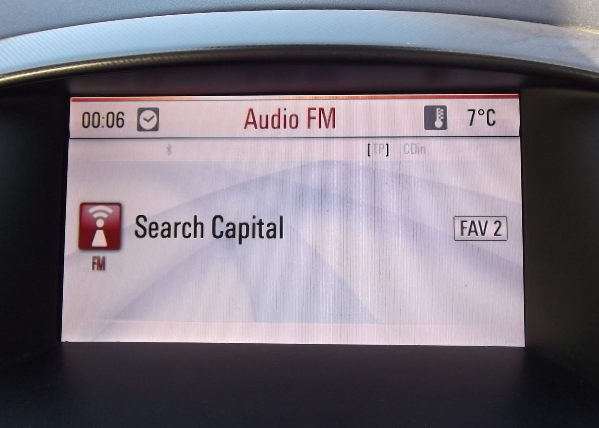 2011 Vauxhall Astra SE 1.6 Automatic 5 Door Hatchback - 97,000 Miles - Sat Nav, Dab Radio, Bluetooth - Image 10 of 17