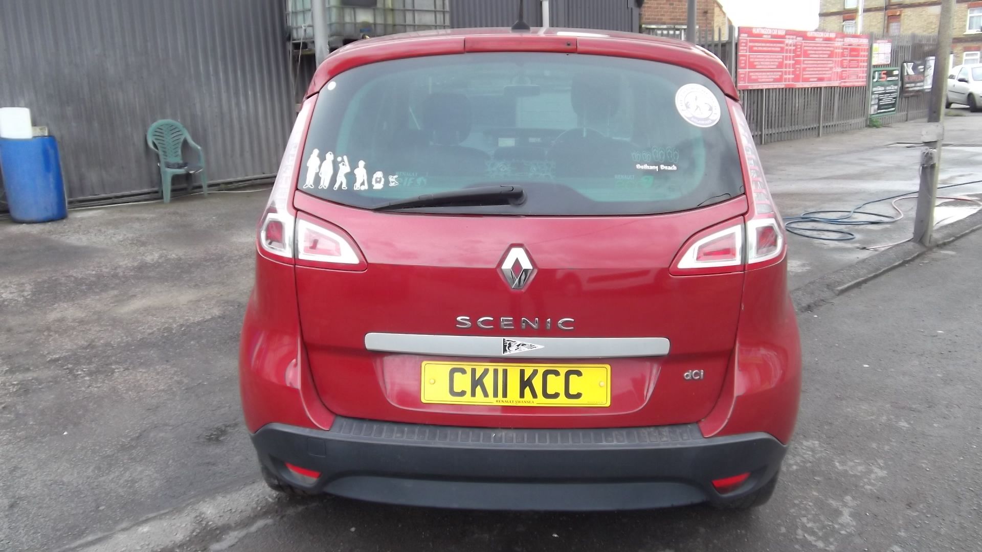 2011 Renault Scenic 1.5 DCI Dynamique Tom Tom 5 Door MPV - Image 8 of 17