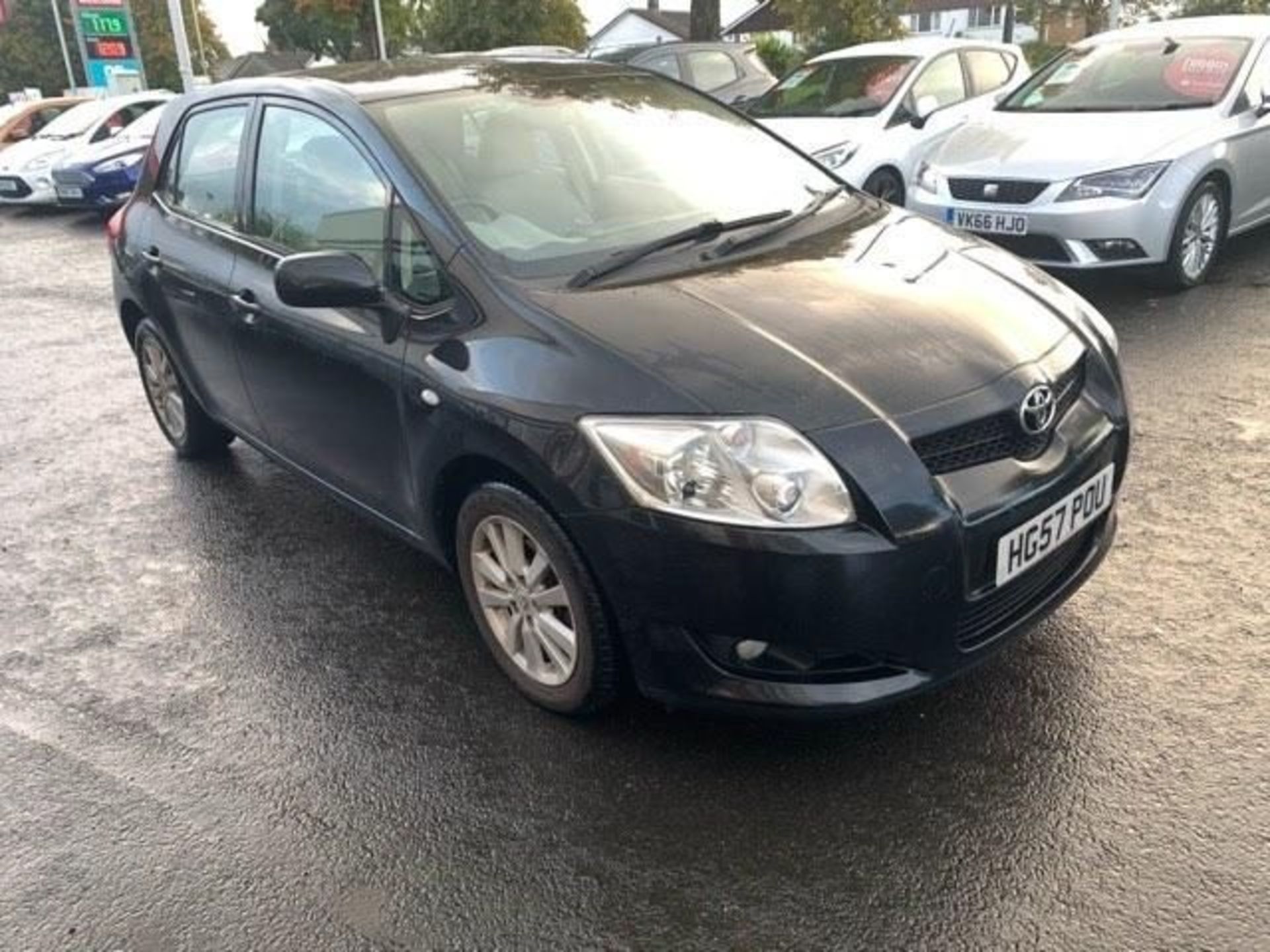 2007 Toyota Auris T-Spirit 1.6 Vvt-I 5 Door Hatchback - Image 2 of 8