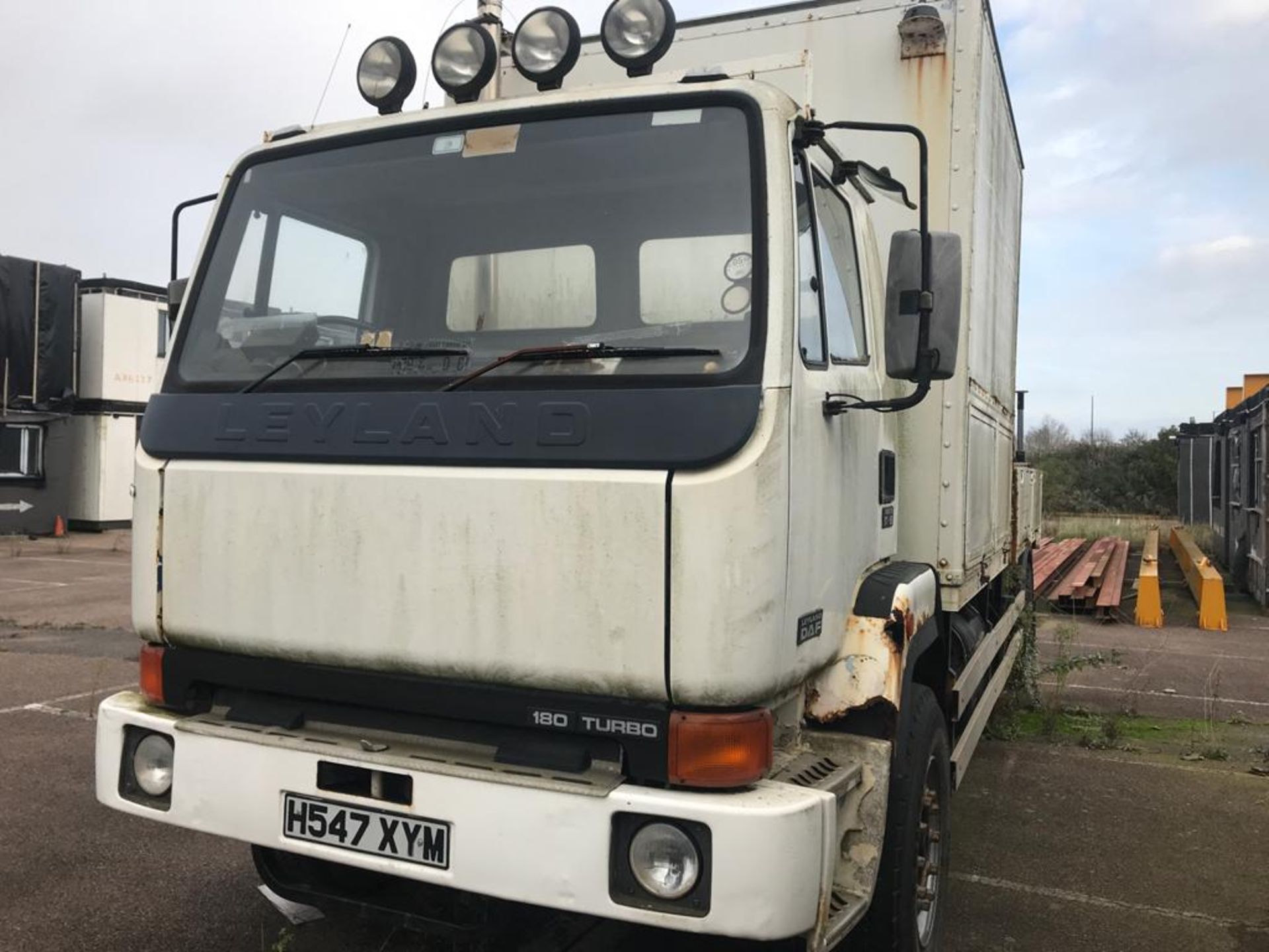 1991 Leyland DAF 180 Turbo Freighter 17.18 Truck With Fassi Loader Crane - Location: Sandwich, - Image 19 of 32