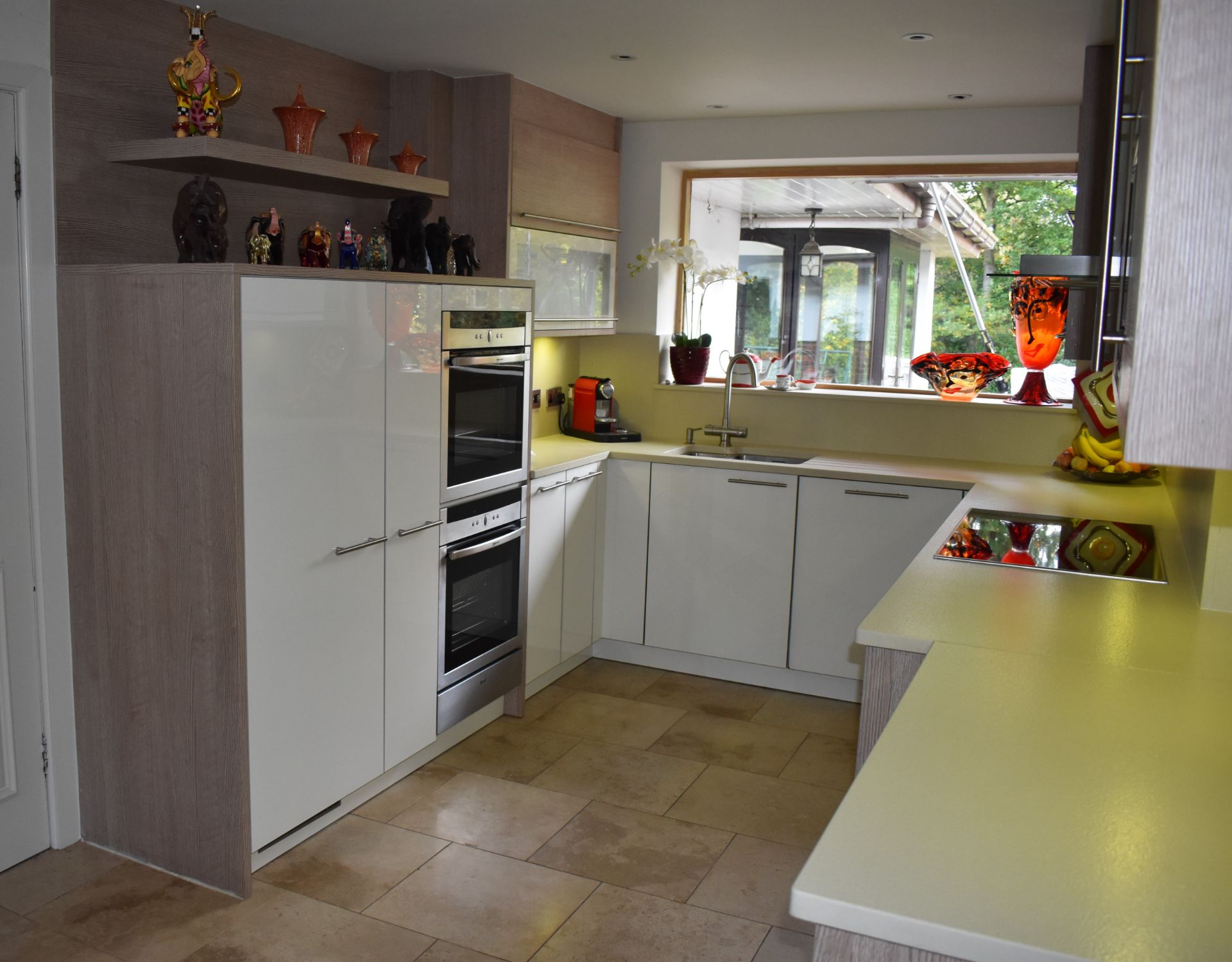 1 x Pronorm Einbauküchen German Made Fitted Kitchen With Contemporary High Gloss Cream Doors and - Image 39 of 50