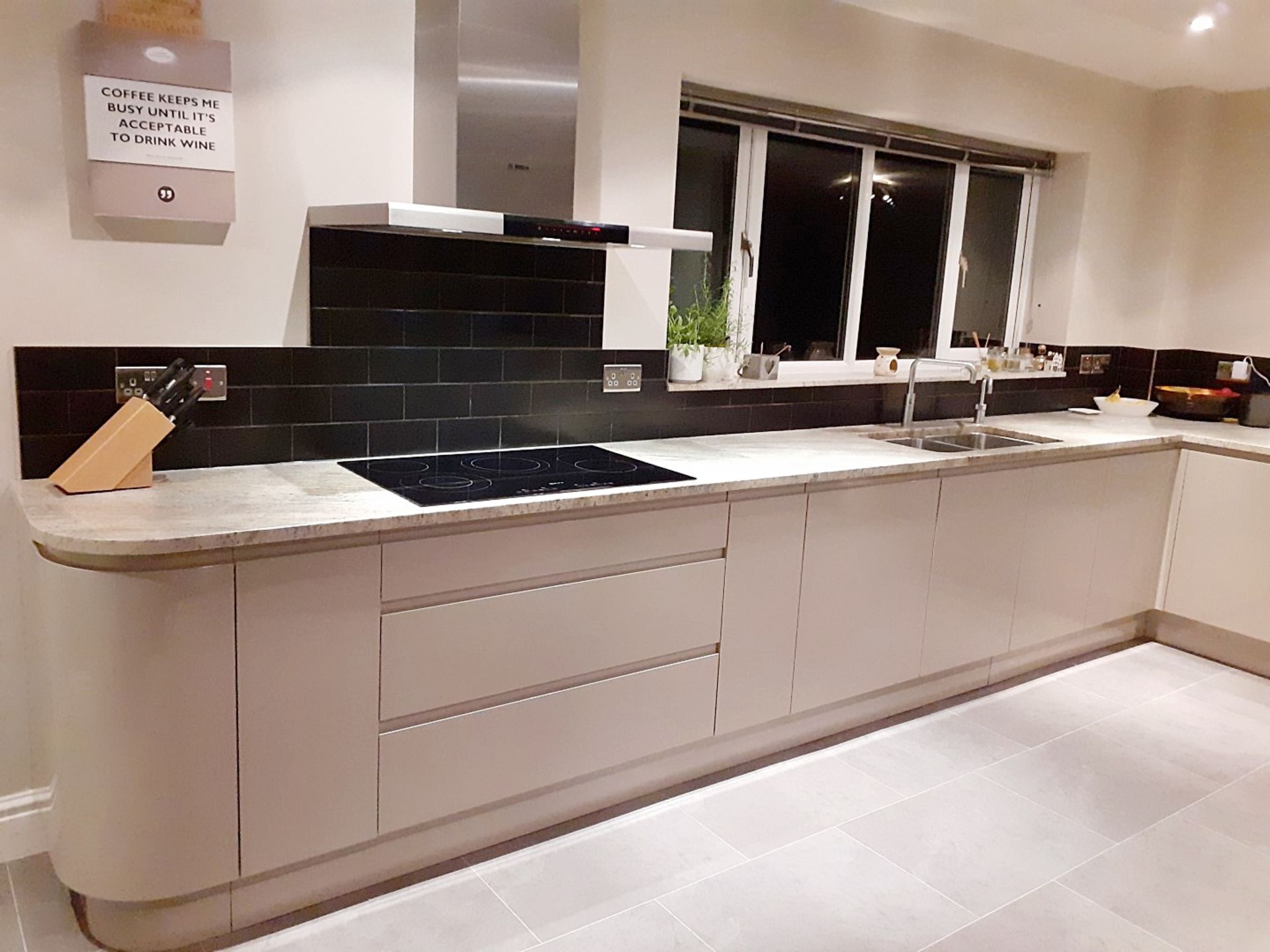 1 x Fitted Kitchen With A Sleek Handleless Design, Integrated Bosch Appliances + Granite Worktops - Image 12 of 69
