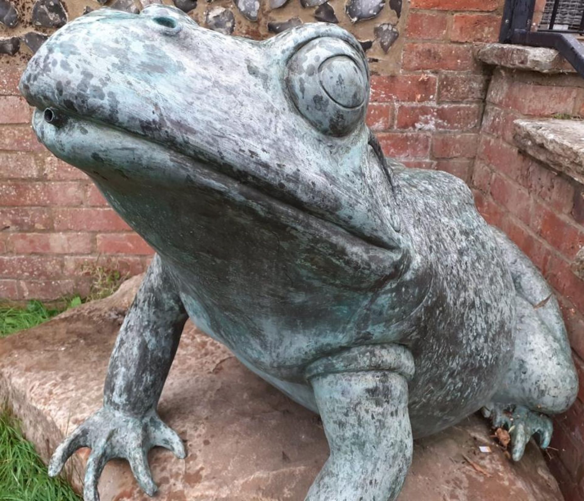 1 x Gigantic Bronze Sculpture of Frog Verdigris Sitting On A Large Rock, With Water Spout In - Image 7 of 8