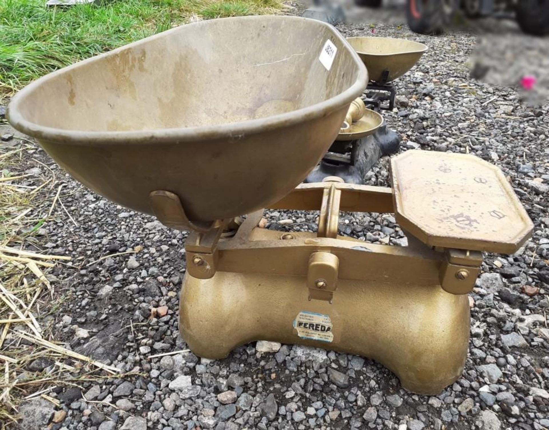 2 x Old Style Weighing Scales - Ref: JB211 - Pre-Owned - NO VAT ON THE HAMMER - CL574 - Location: