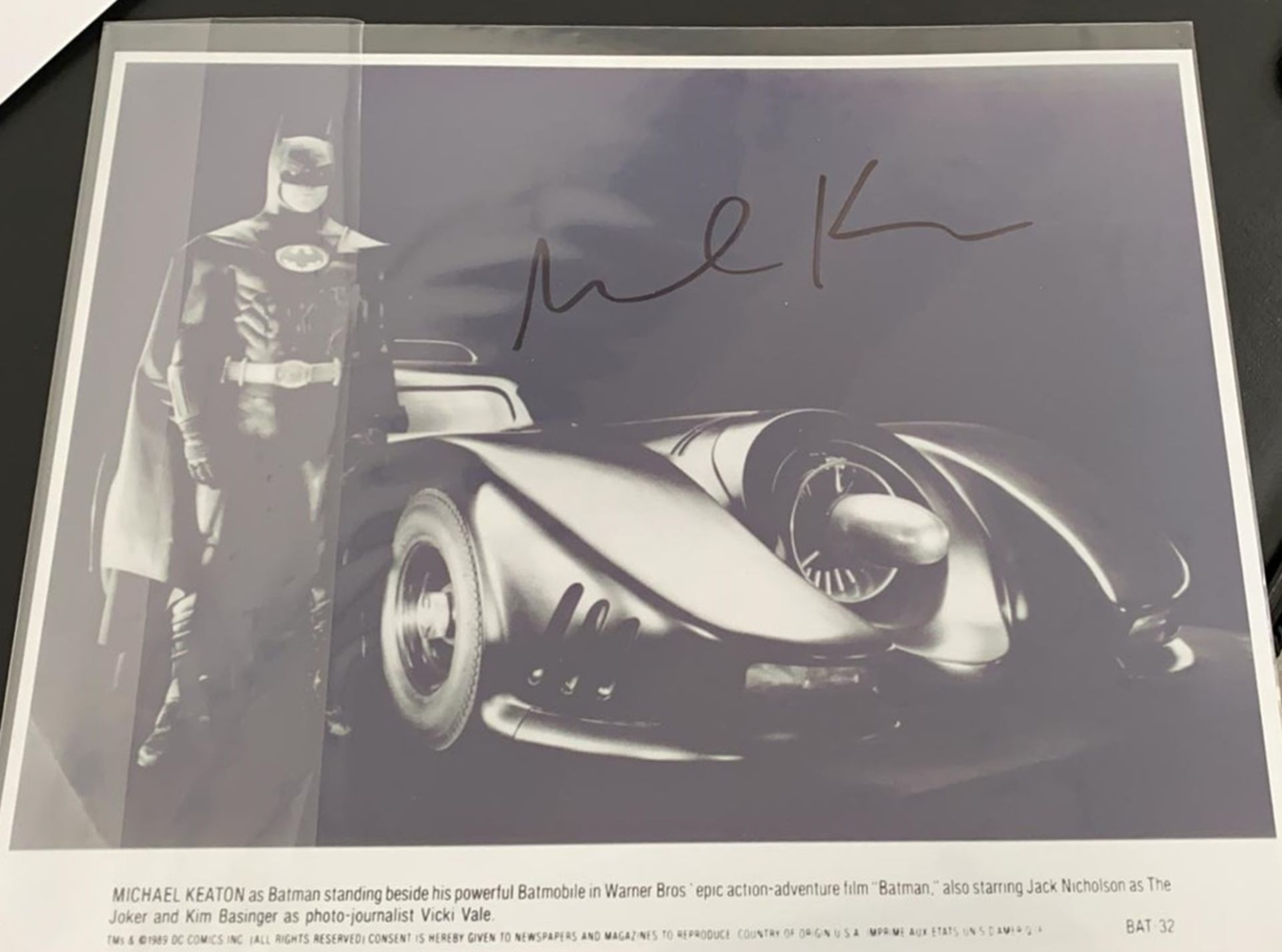 1 x Signed Autograph Picture - MICHAEL KEATON BATMAN - With COA - Size 12 x 8 Inch - NO VAT ON THE - Image 2 of 3