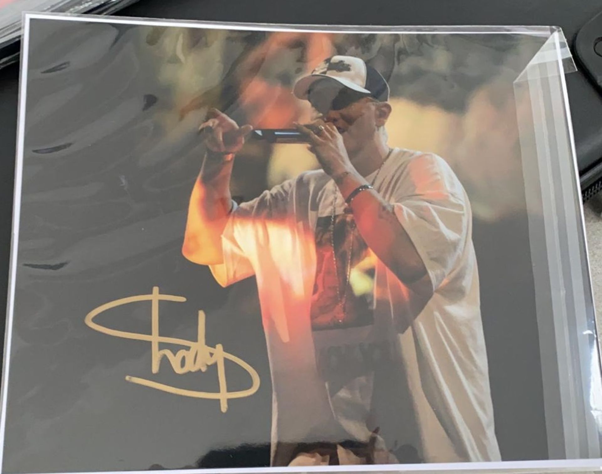 1 x Signed Autograph Picture - EMINEM - With COA - Size 10 x 8 Inch - NO VAT ON THE HAMMER PRICE -