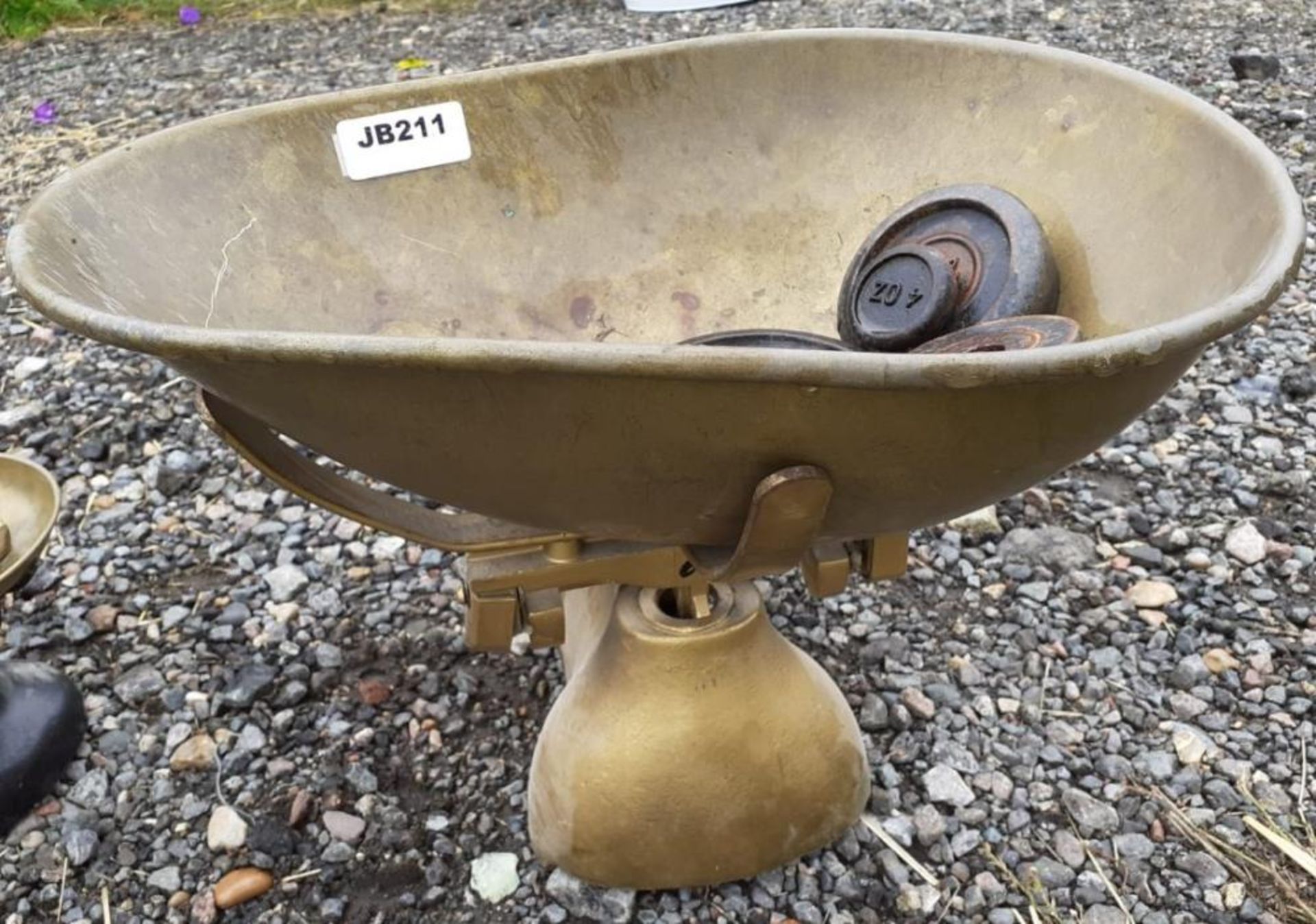 2 x Old Style Weighing Scales - Ref: JB211 - Pre-Owned - NO VAT ON THE HAMMER - CL574 - Location: - Image 4 of 9