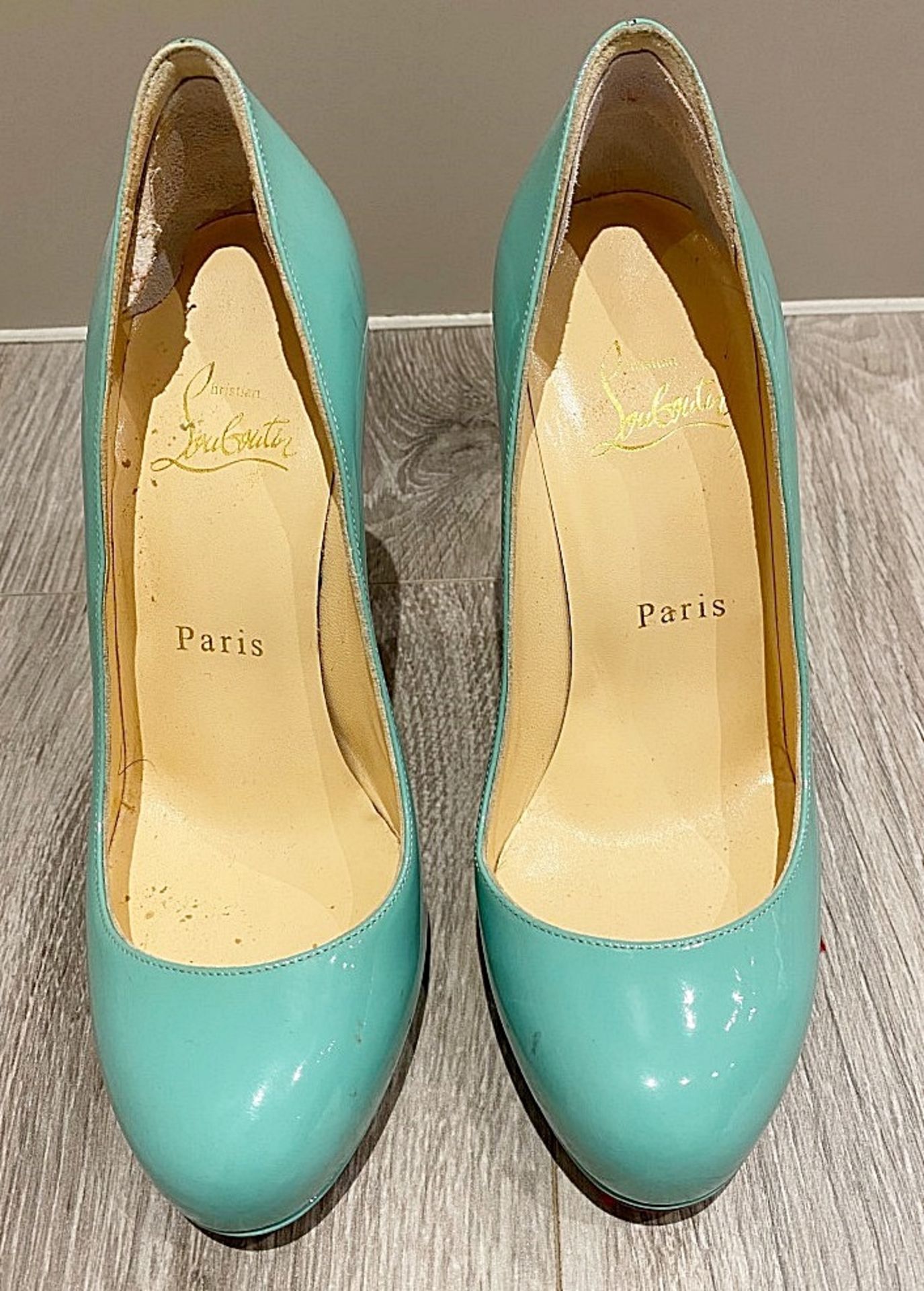 1 x Pair Of Genuine Christain Louboutin High Heel Shoes In Mint Green - Size: 36 - Preowned in Worn