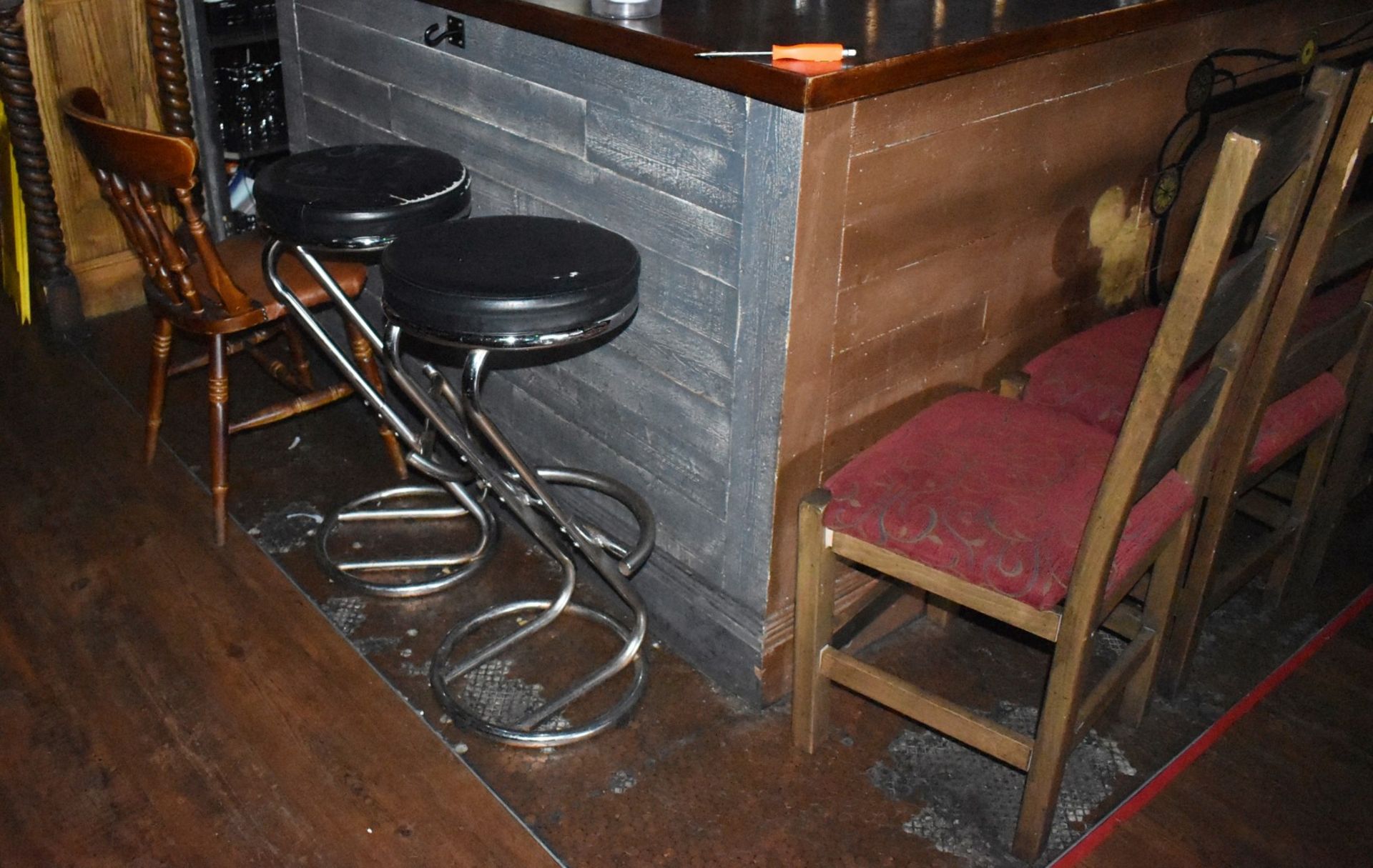 Approx 30 x Various Restaurant / Pub Chairs and Stools - Many Vintage Chairs Included - CL586 - - Image 8 of 10