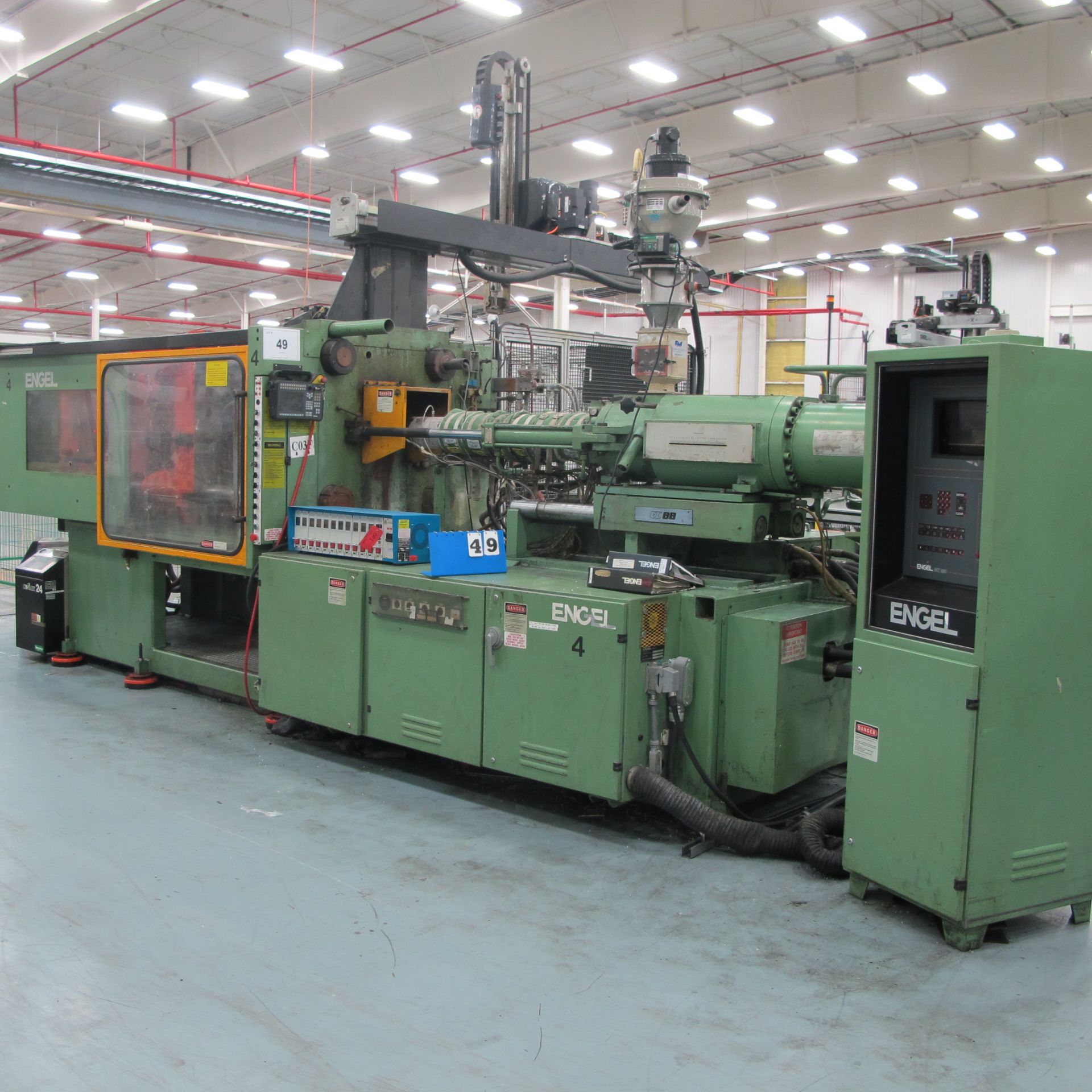 300 TON CAP 24.8 OZ SHOT SIZE ENGEL MODEL ES1300/300 HORIZONTAL INJECTION MOLDING MACHINE, MFG 1988,