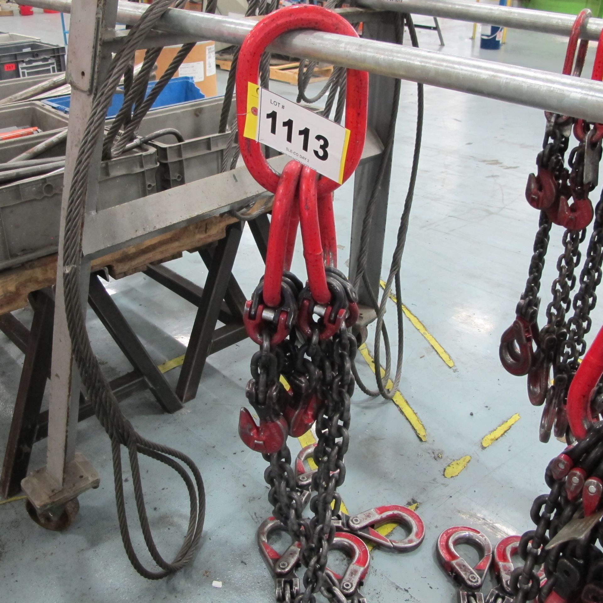 4'10" RIGGING CHAIN WITH 6 HOOKS, 18,000LB CAP.