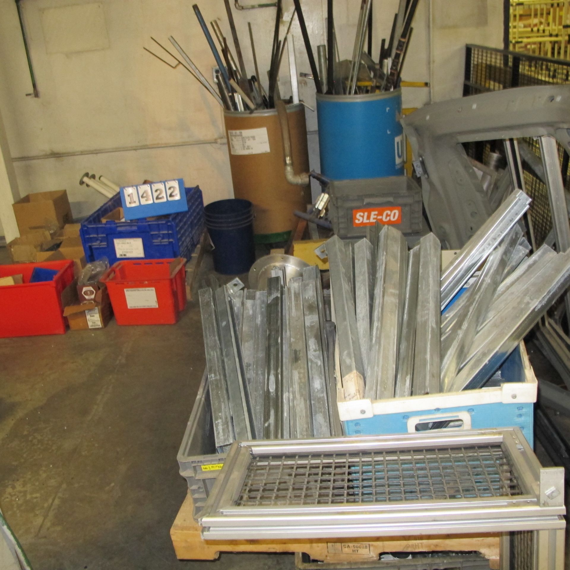 MIXED LOT OF METAL, HOSES, VENTING, HARDWARE, ROLLING CART, 2 BENCHES, 1 SHELVING UNIT