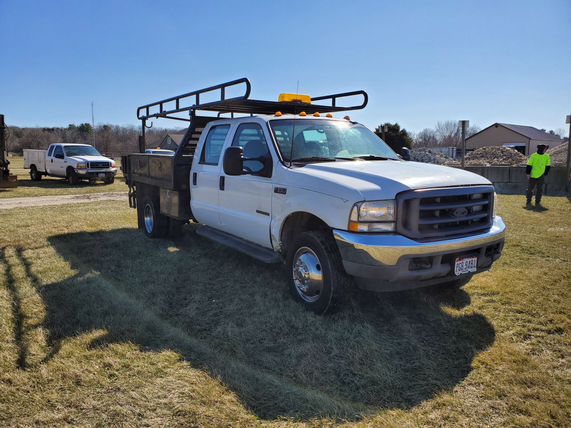 2003 F550 Ford Super Duty Pickup, Automatic, 7.3 Power Stroke Diesel, 8' Foot Omaha Flatbed - Image 3 of 18