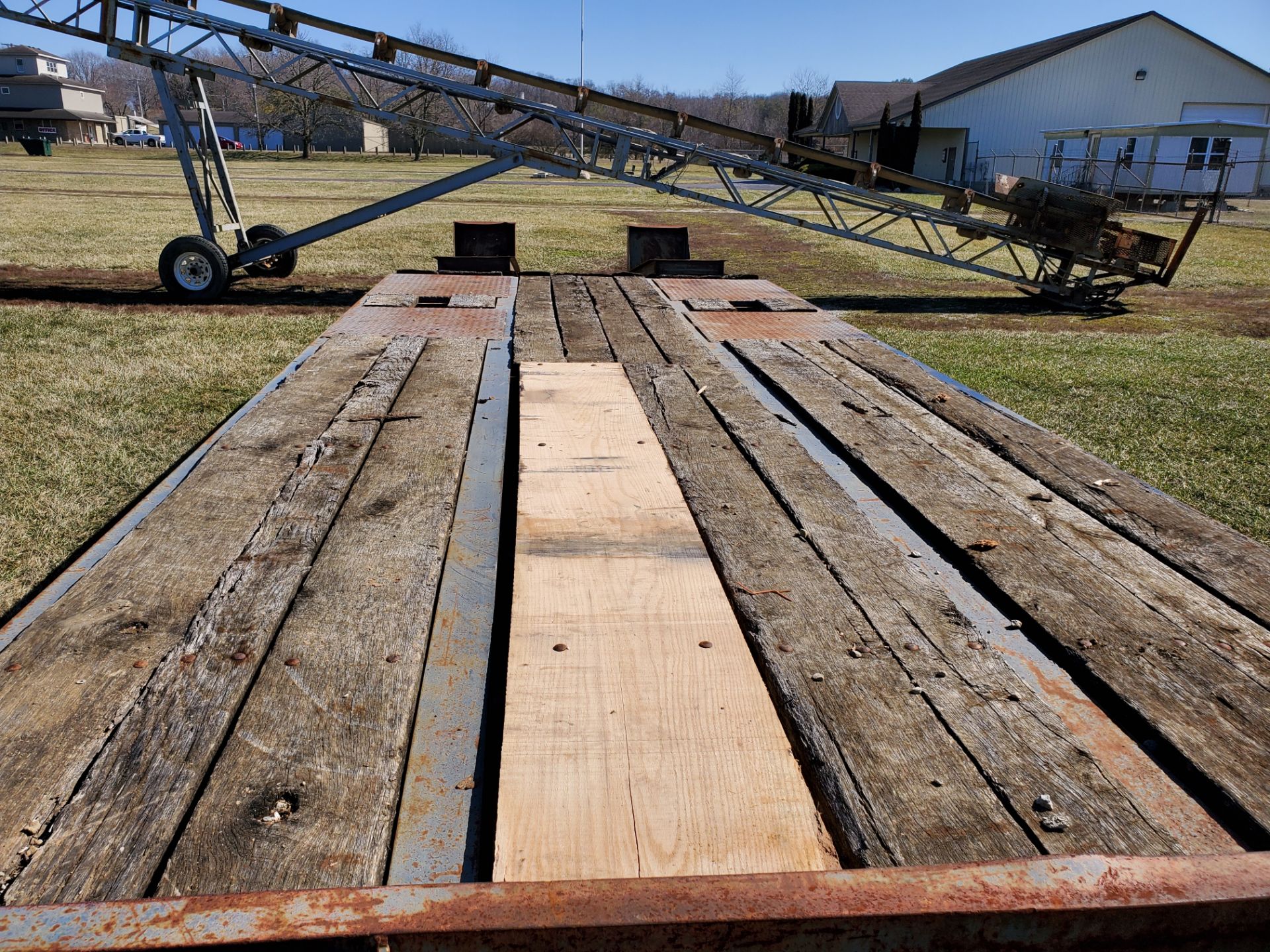 Eager Beaver Model 10HA Equipment Trailer 19 ft. Main Deck w/5 ft Beaver-tail x 81 in Wide, - Image 8 of 8