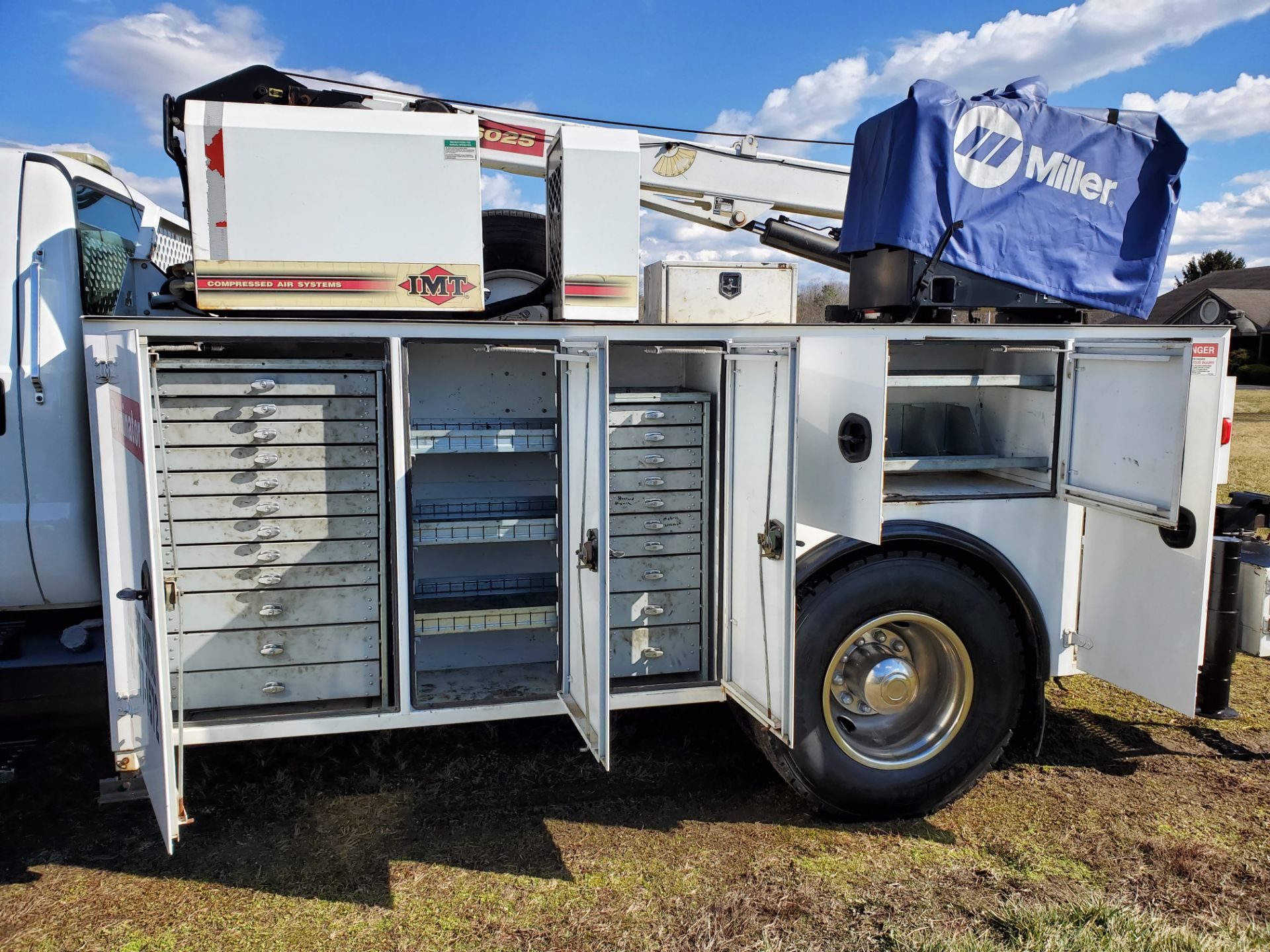 2007 Ford F750 Mechanic's Crane Truck, Cat C7 ACERT Diesel, Auto, 13 ft. IMF Dominator Body - Image 14 of 33