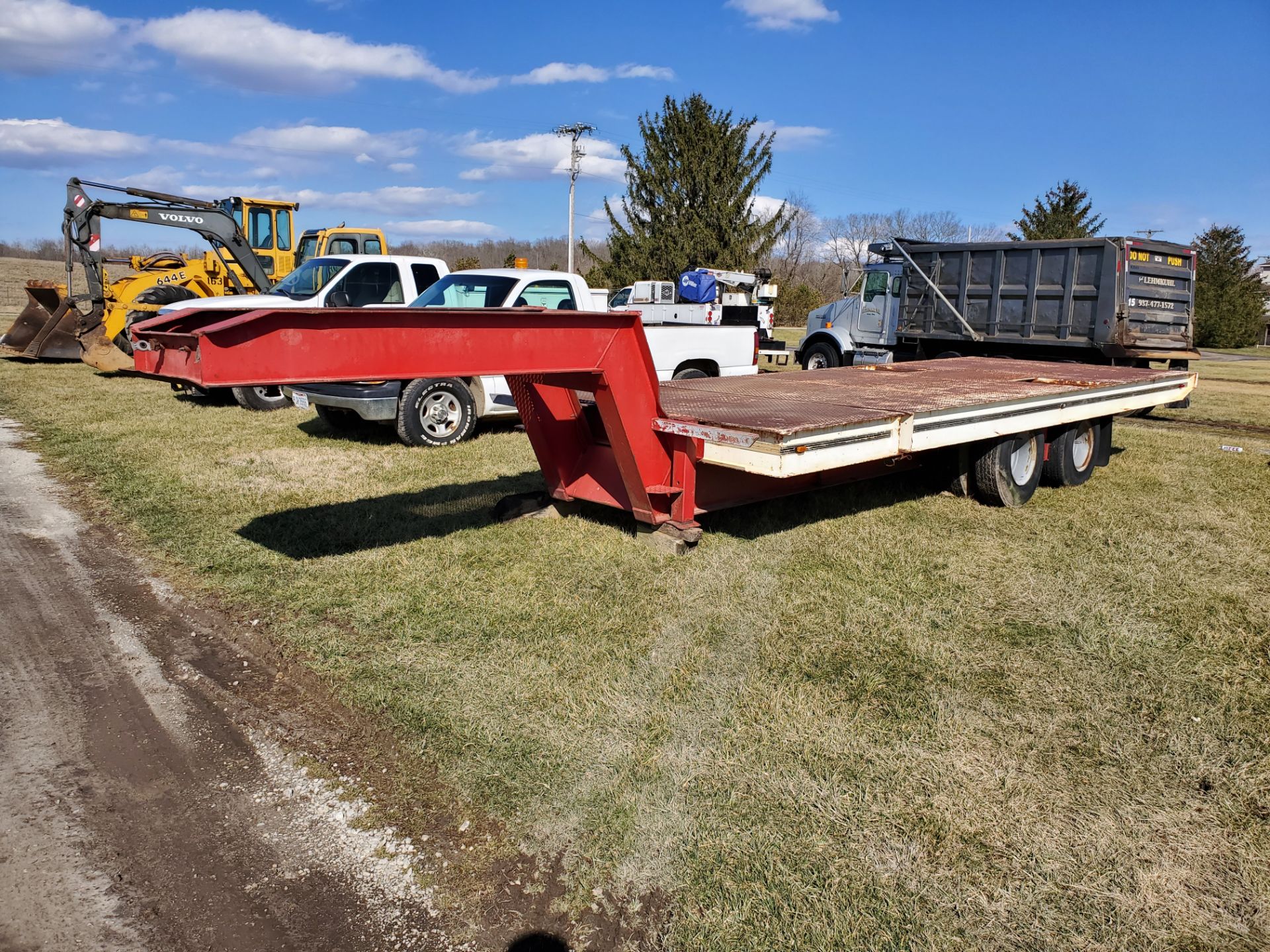 Miller Tilt Top Trailer Model OTG, s/n 8816, 22 ft. Long x 8 ft. Wide, Tandem Axle w/ Dual Wheels - Image 2 of 7