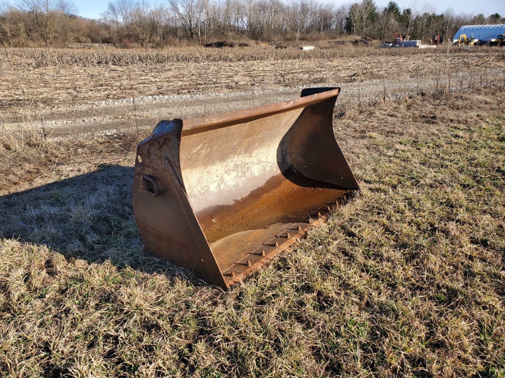 Volvo Model L35B Wheel Loader w/ Quick Detach 79 in Bucket and Fork Attachment, Auxillary Hydraulics - Image 16 of 19