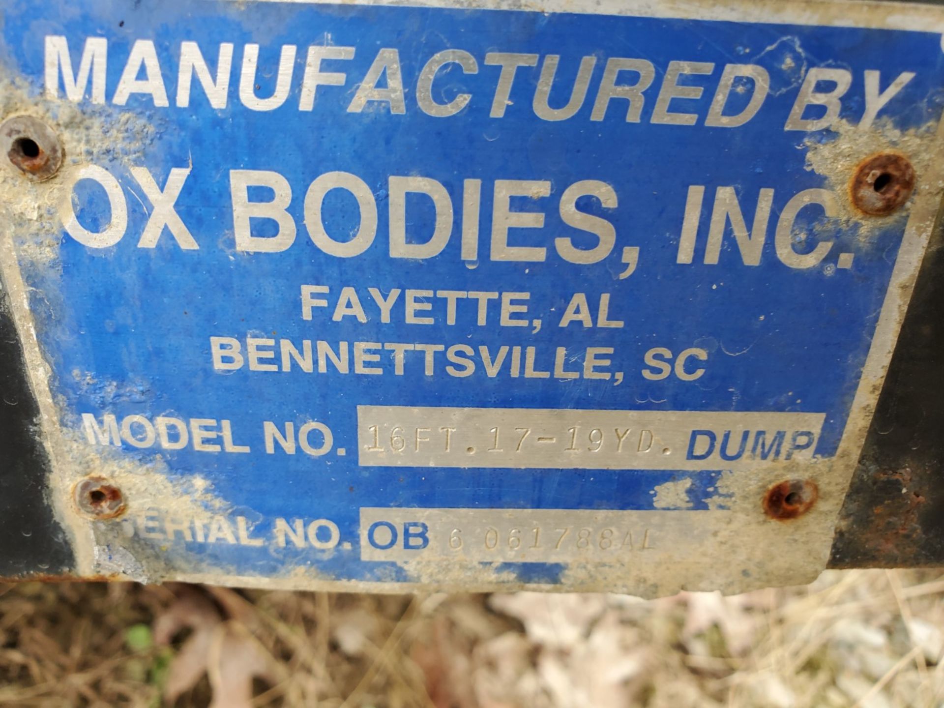 Oxbodies 16 ft, 17-19 Yard Dump Bed w/ Tarp System, Loading Fee, $350 - Image 3 of 6