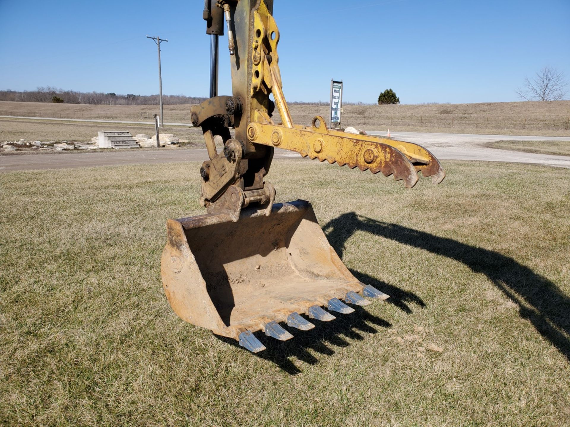 2005 Volvo EC55B Midi Excavator w/Thumb and Aux. Hydraulics New Tracks, 6,746 Hours, s/n EC55BY33192 - Image 17 of 24