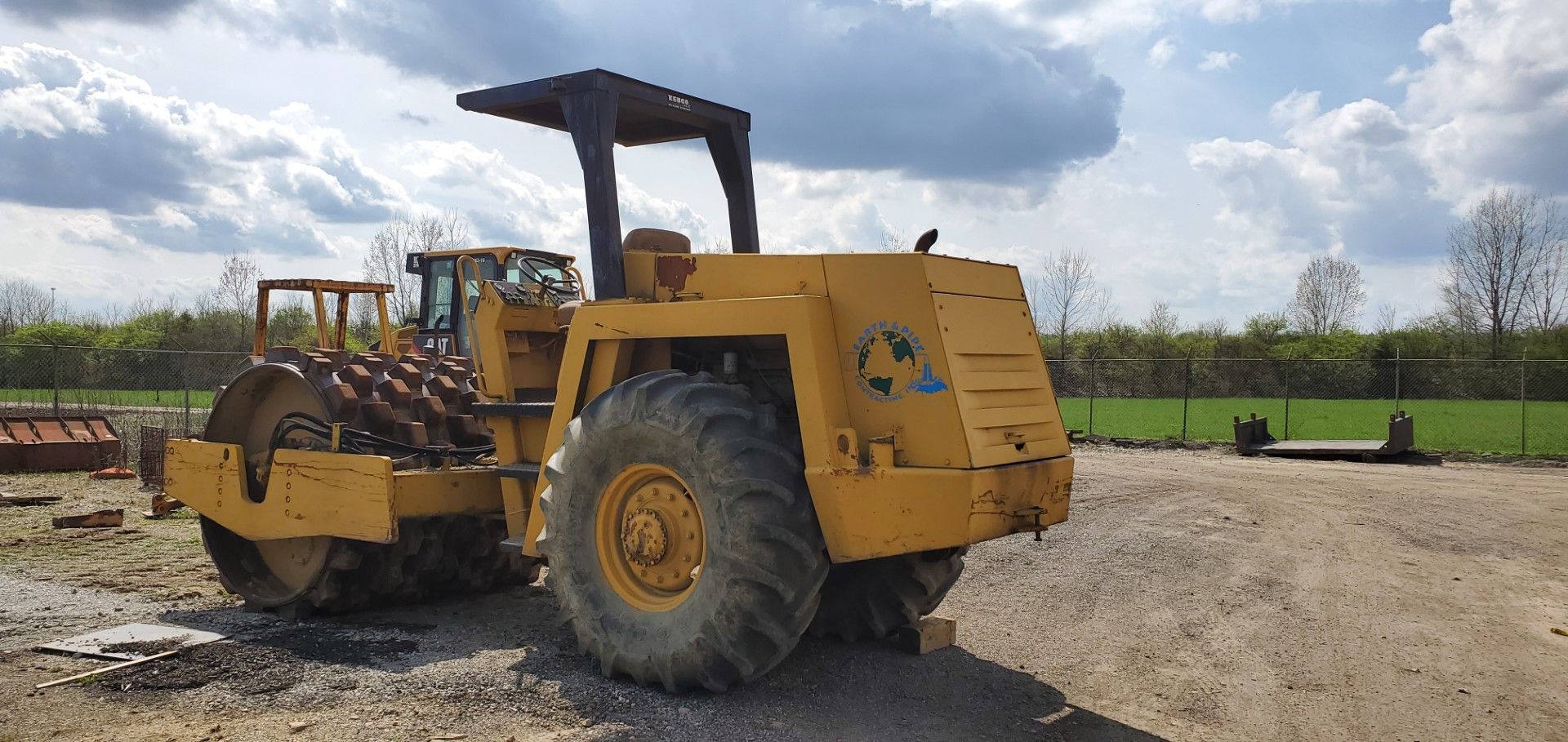 Bomag Model BW 213 Vibratory Roller w/ Shell Kit, s/n 101400250137, 3016 Hours, Deitz Diesel - Image 6 of 8