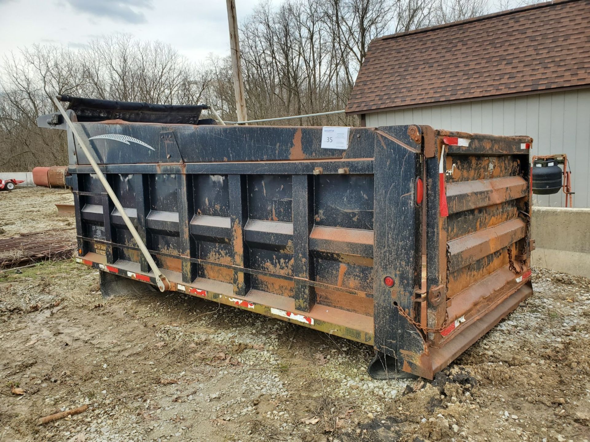 Oxbodies 16 ft, 17-19 Yard Dump Bed w/ Tarp System, Loading Fee, $350