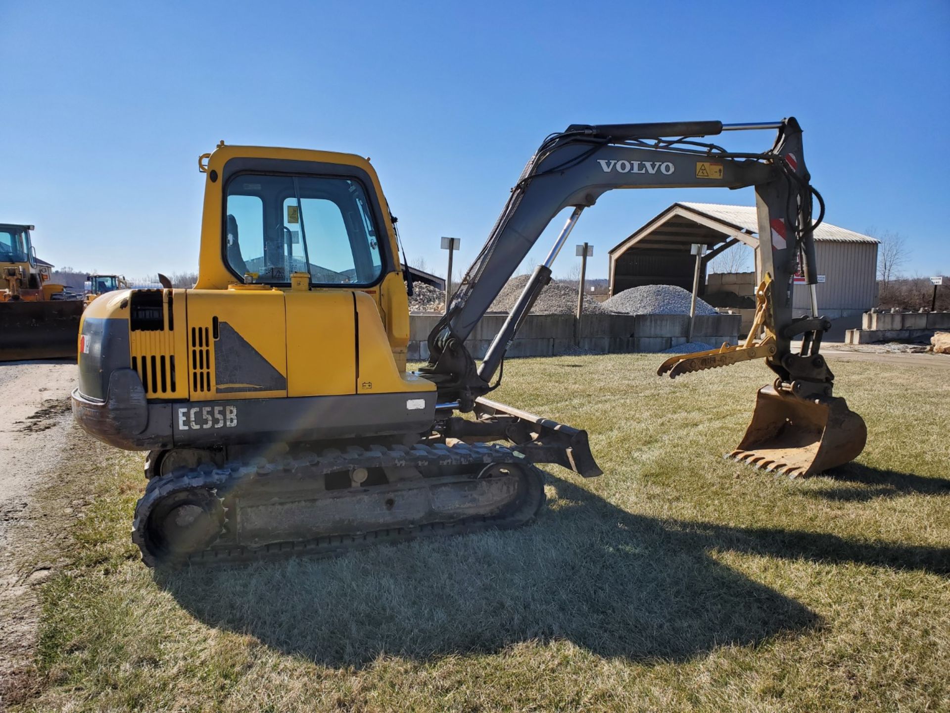 2005 Volvo EC55B Midi Excavator w/Thumb and Aux. Hydraulics New Tracks, 6,746 Hours, s/n EC55BY33192 - Image 6 of 24