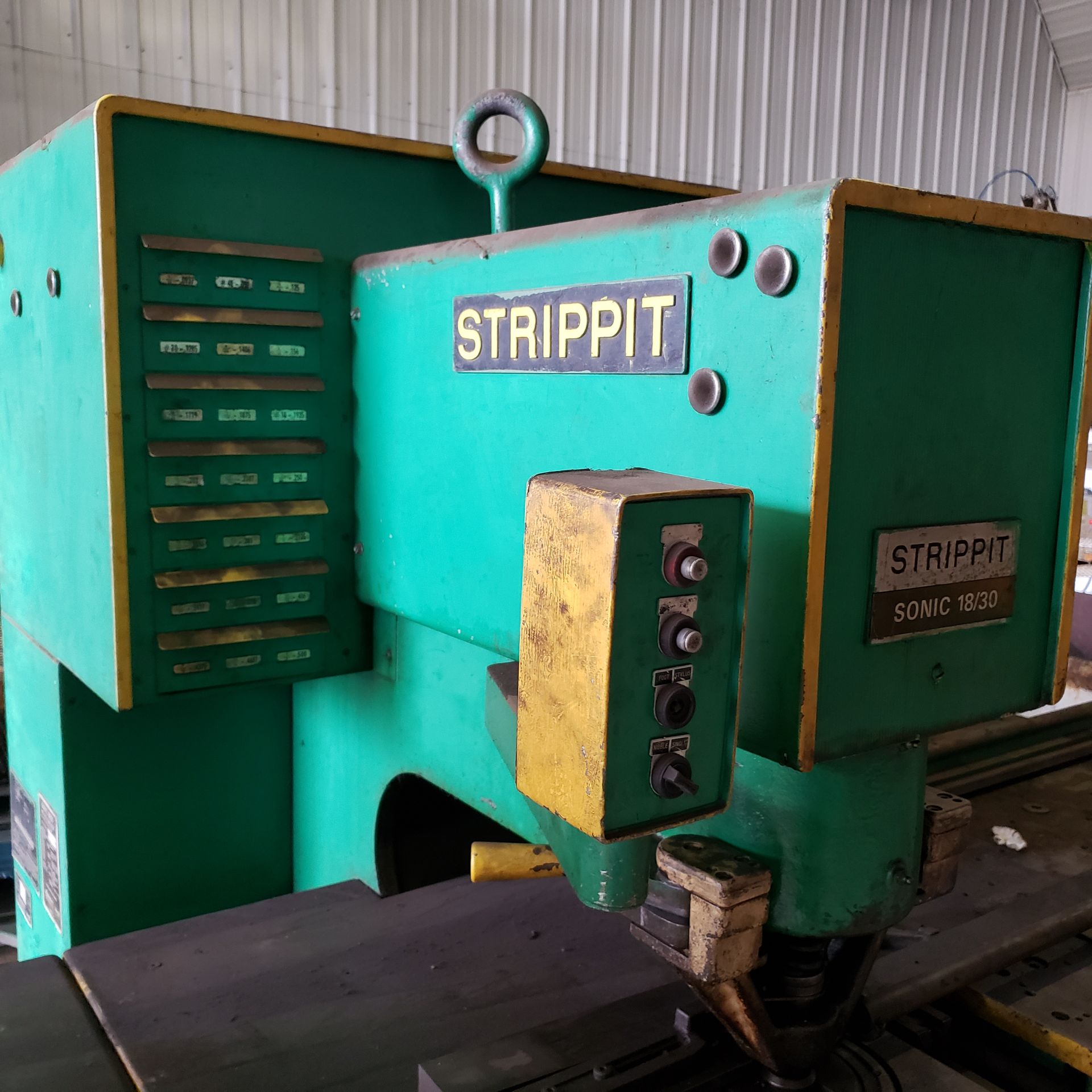 STRIPPIT Sonic Sheetmetal Fabricator Model 18/30, s/n 06181866 - Image 4 of 4