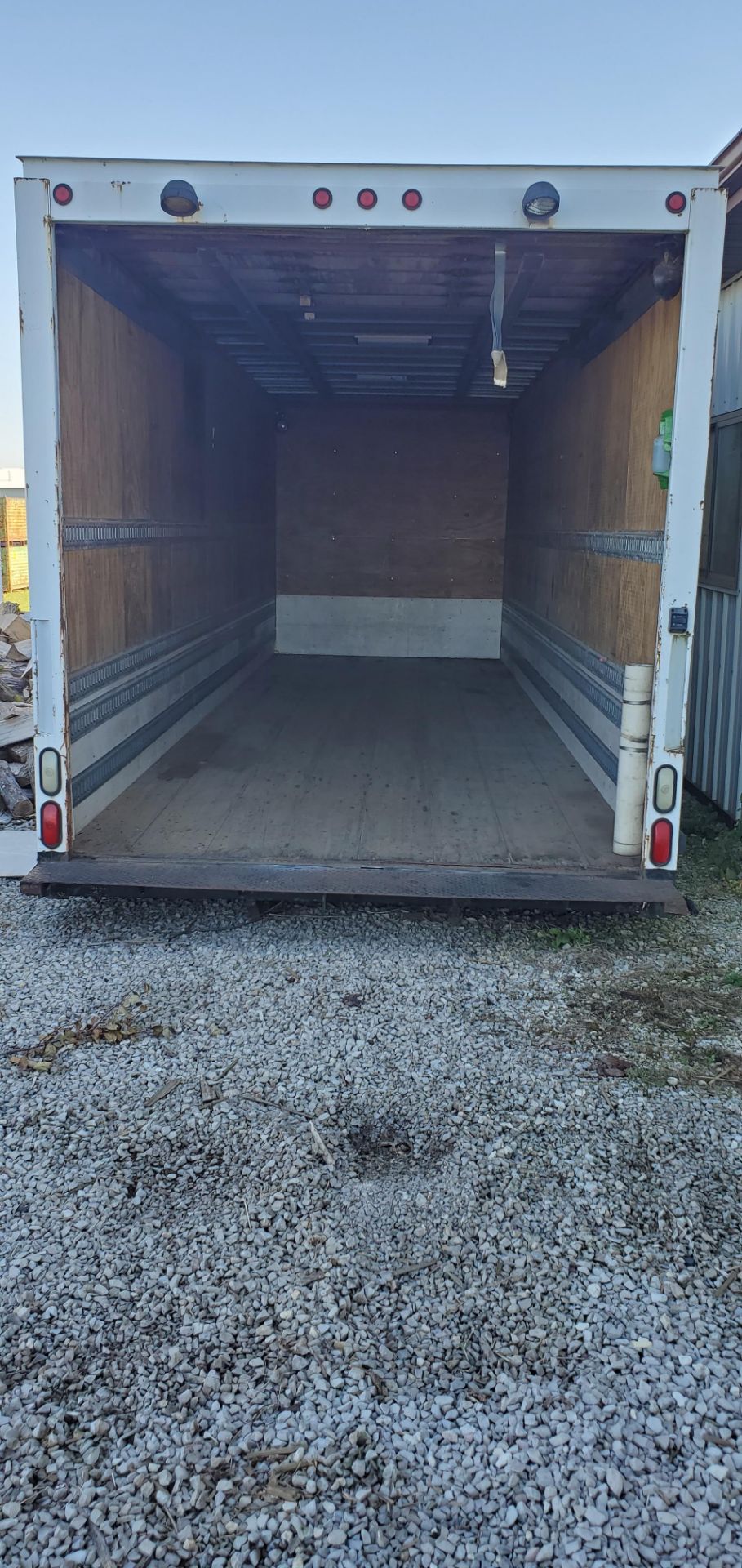 Truck Box, 26'6" x 95" W, E Track, OH Lift Door (Offsite Call for Location) - Image 5 of 8