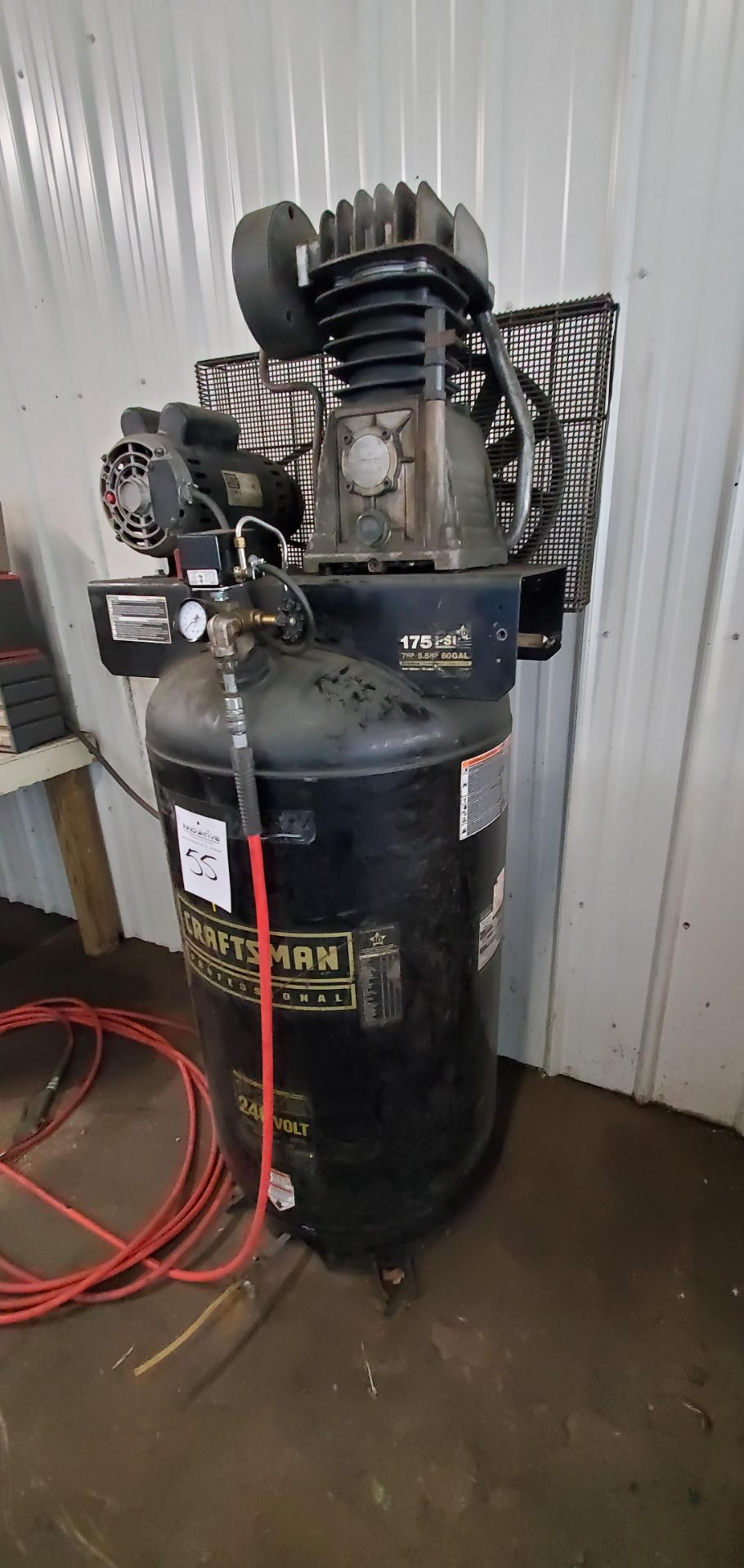 Craftsman 5.5 HP, 80-gallon, Twin Cylinder Air Compressor, 17.4 scfm @ 100 psi, 16:9 schfm @ 175 - Image 3 of 3