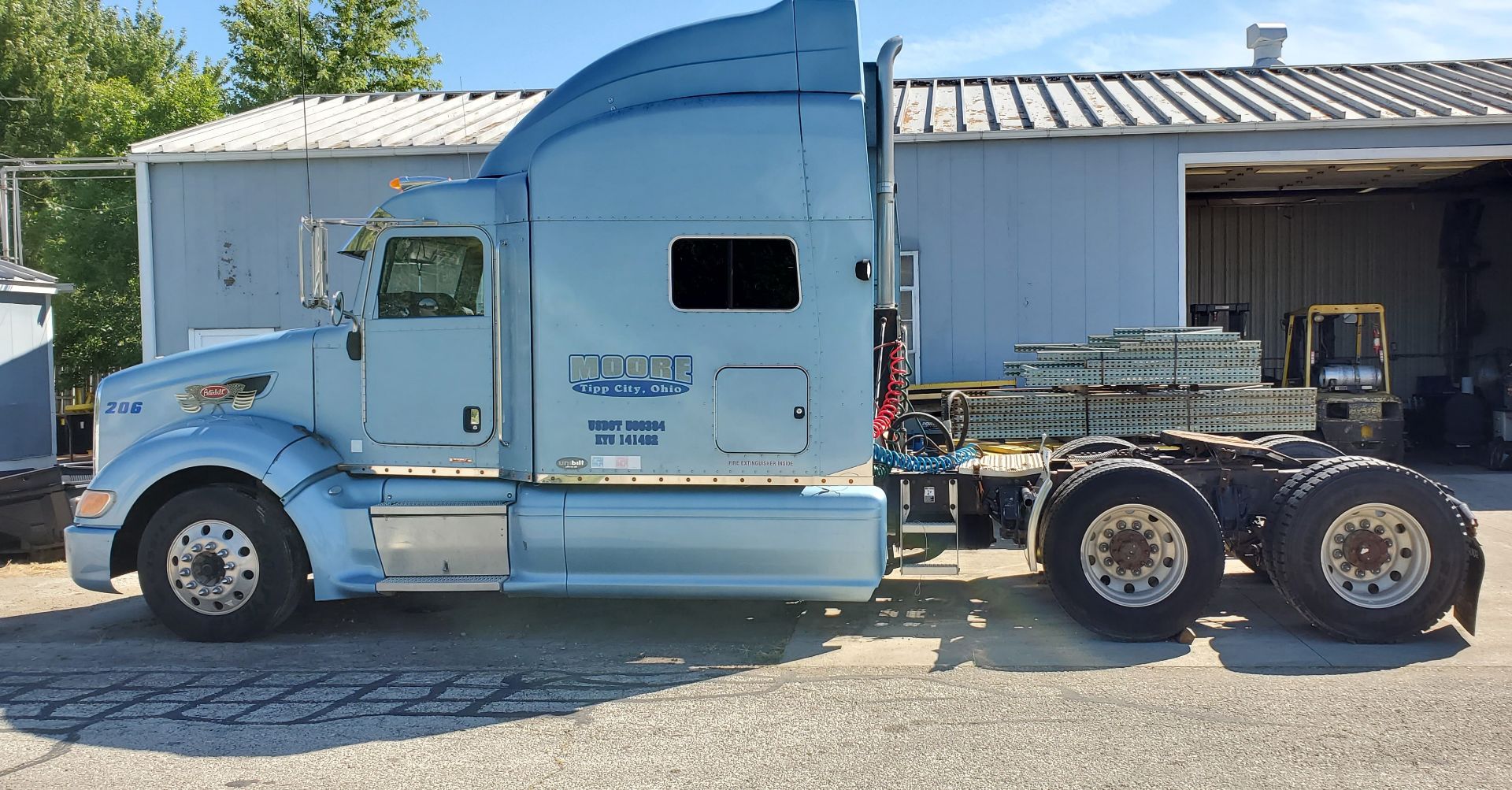 2007 Peterbilt 386 w/ Unibilt Ultracab Sleeper, C-15 Acert Engine w/ Twin Turbo(Needs Rebuilt,